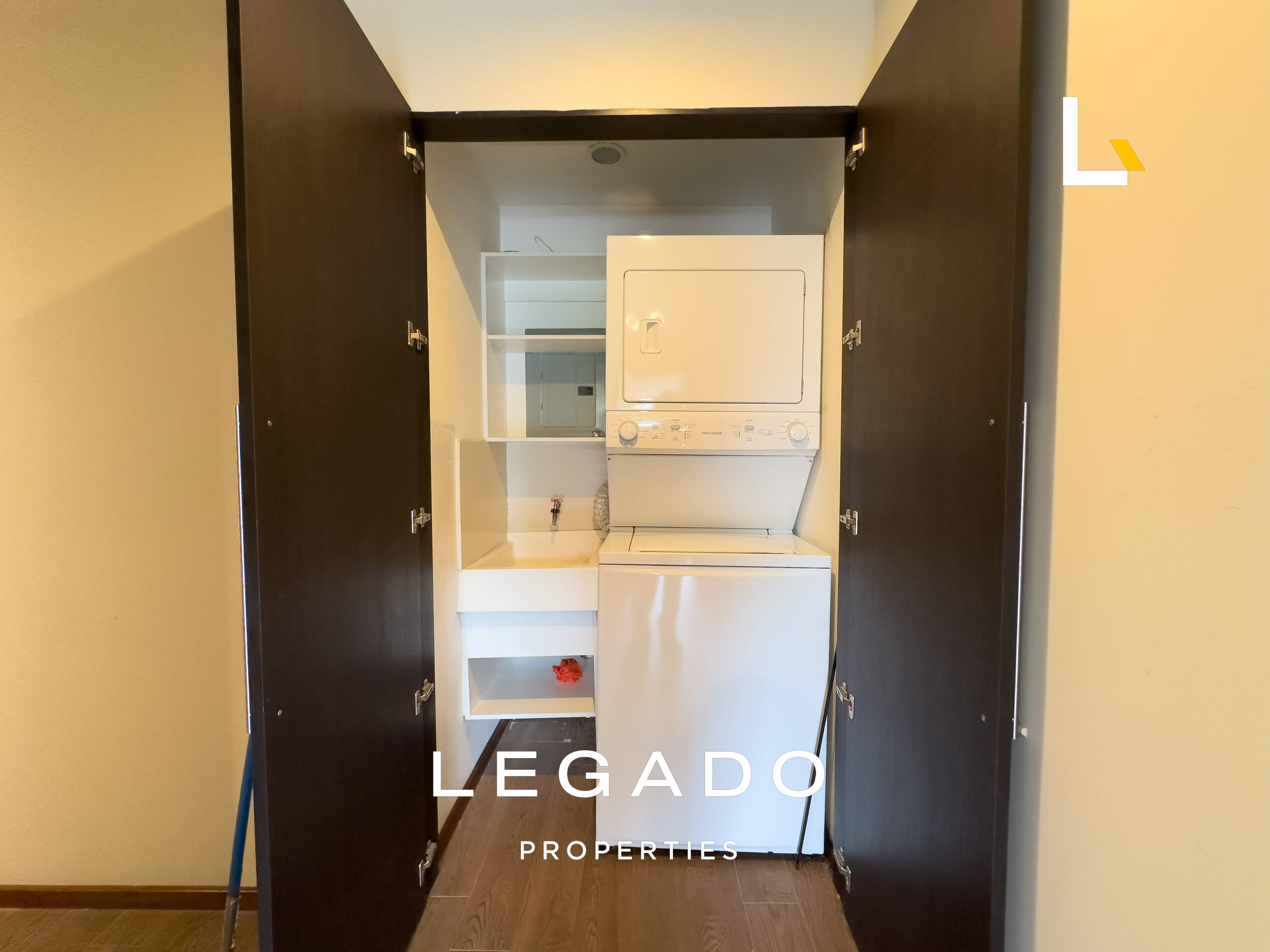 APARTAMENTO, ZONA 16, EDIFICIO VILAFLOR