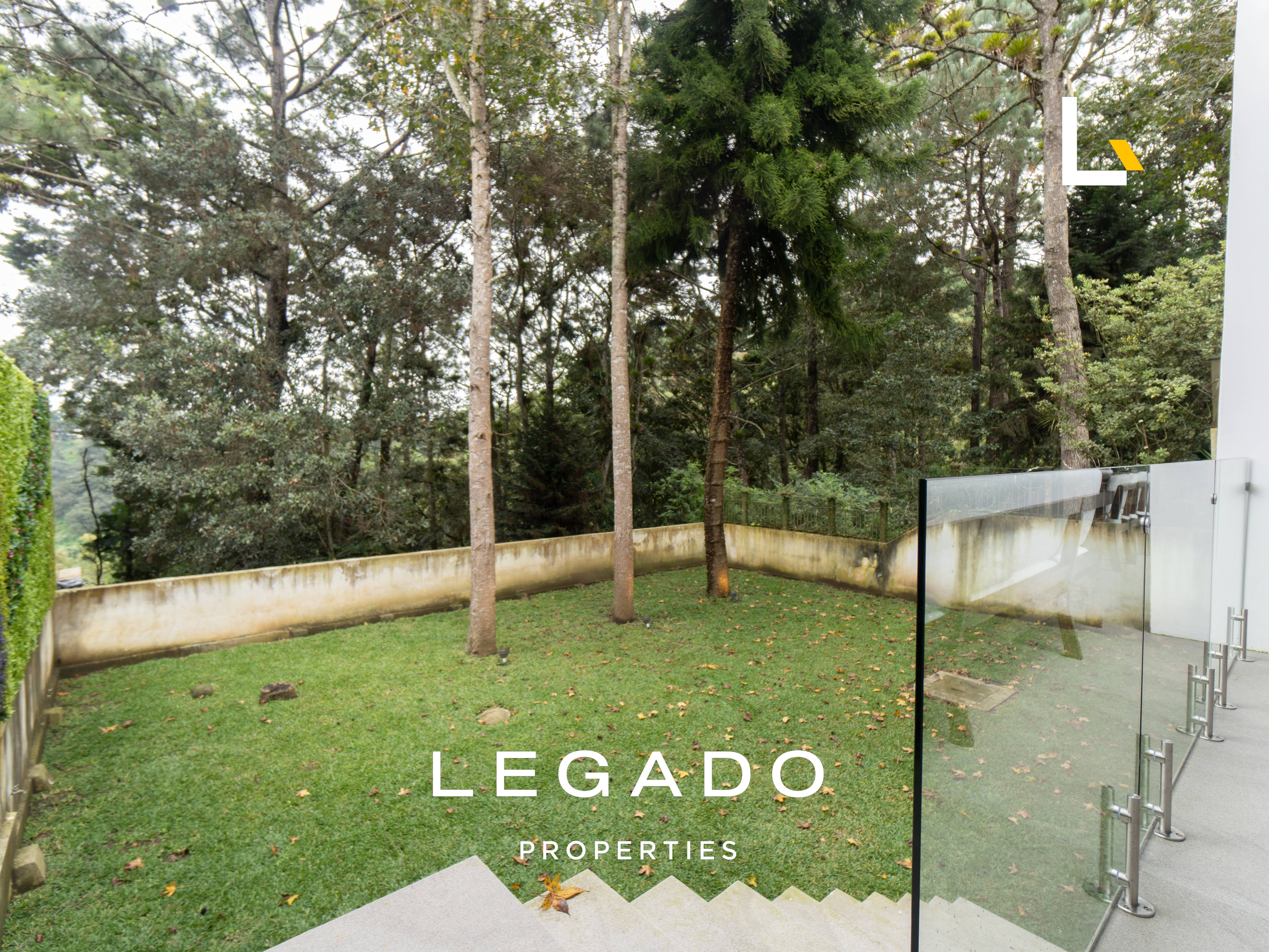 CASA RODEADA DE NATURALEZA, COND. SANTA ROSALIA LA LAGUNA