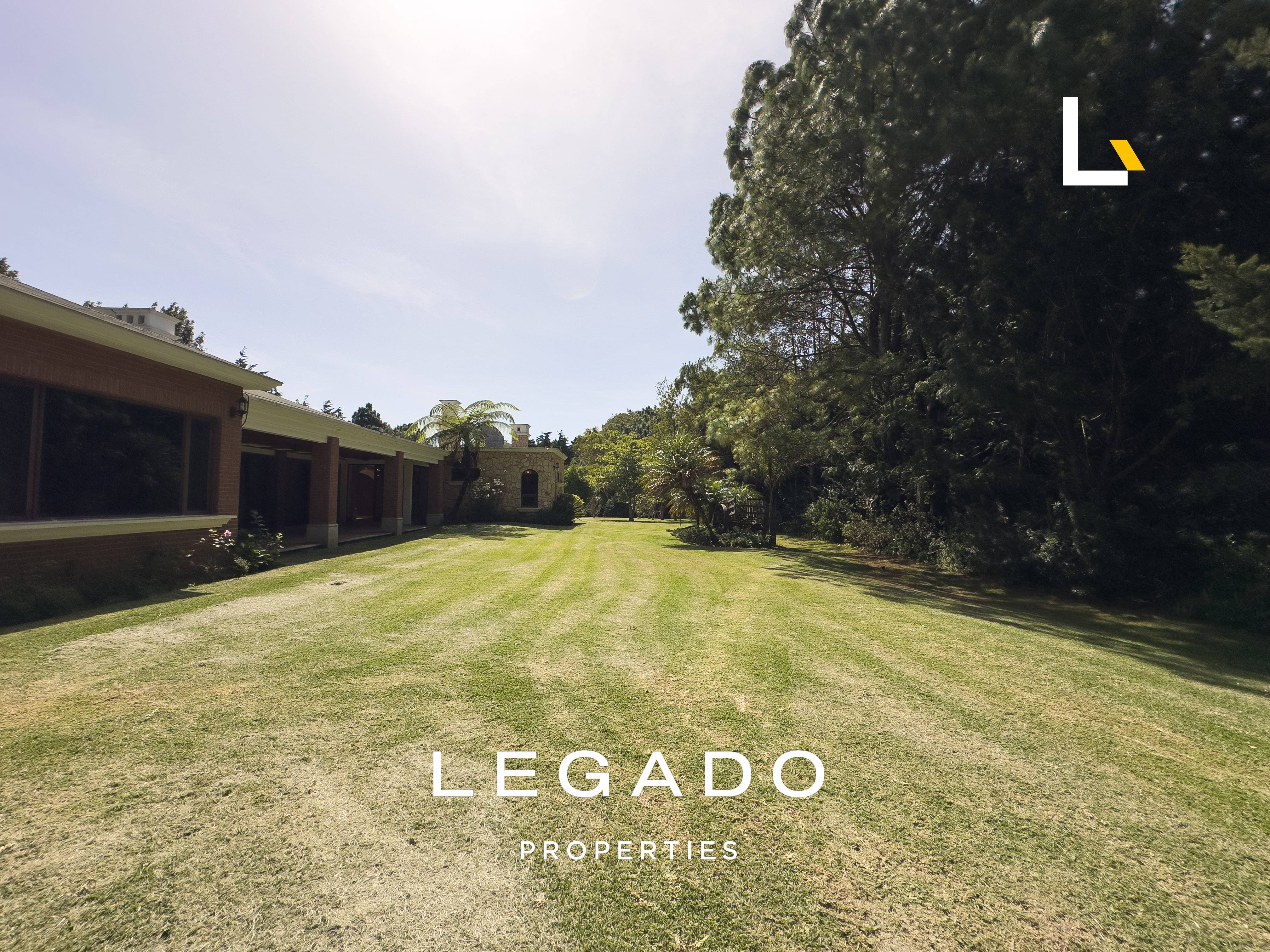 CASA, CAES, COND. CASA Y CAMPO