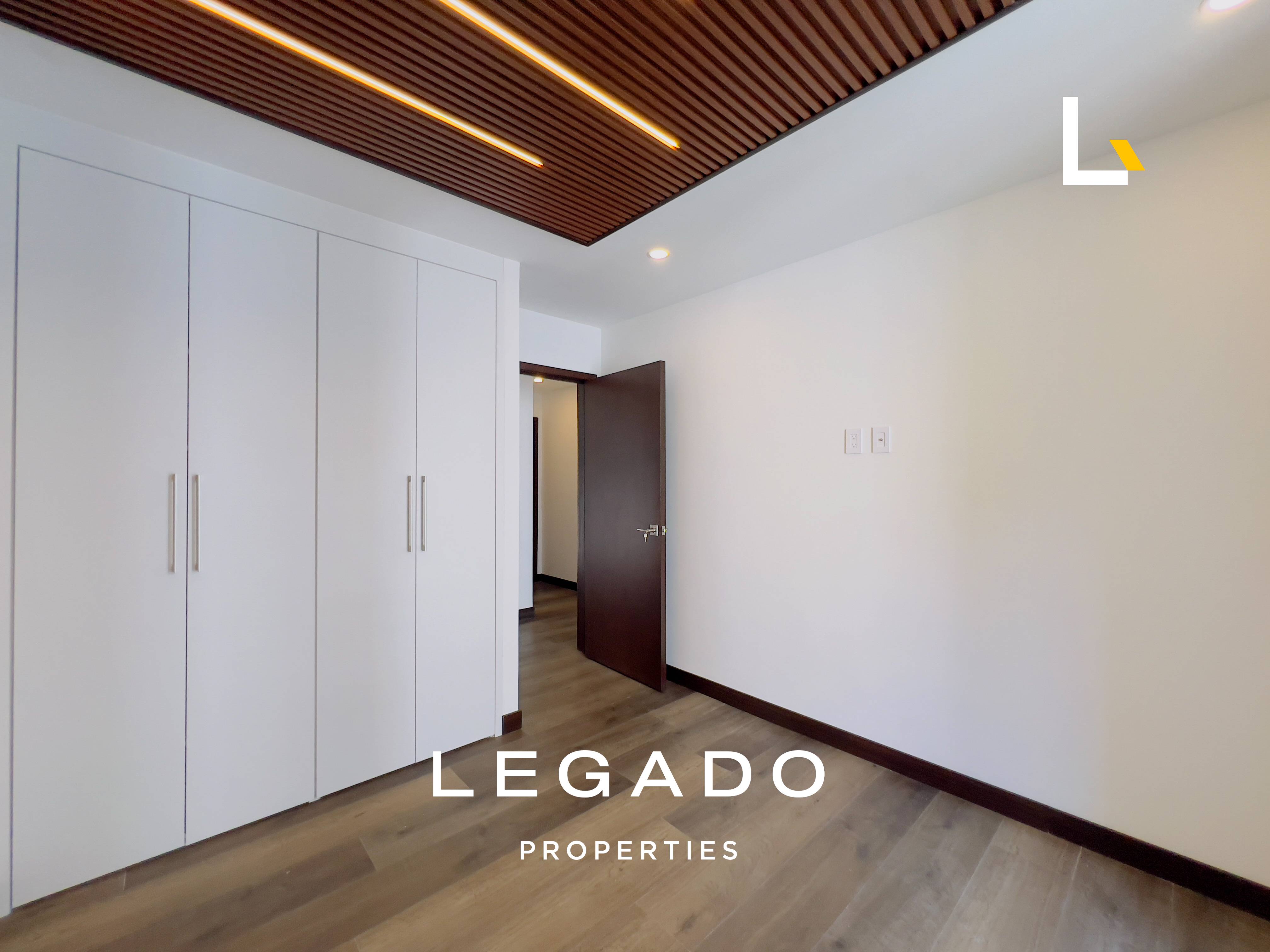 APARTAMENTO, ZONA 13, EDIFICIO IRIDIA