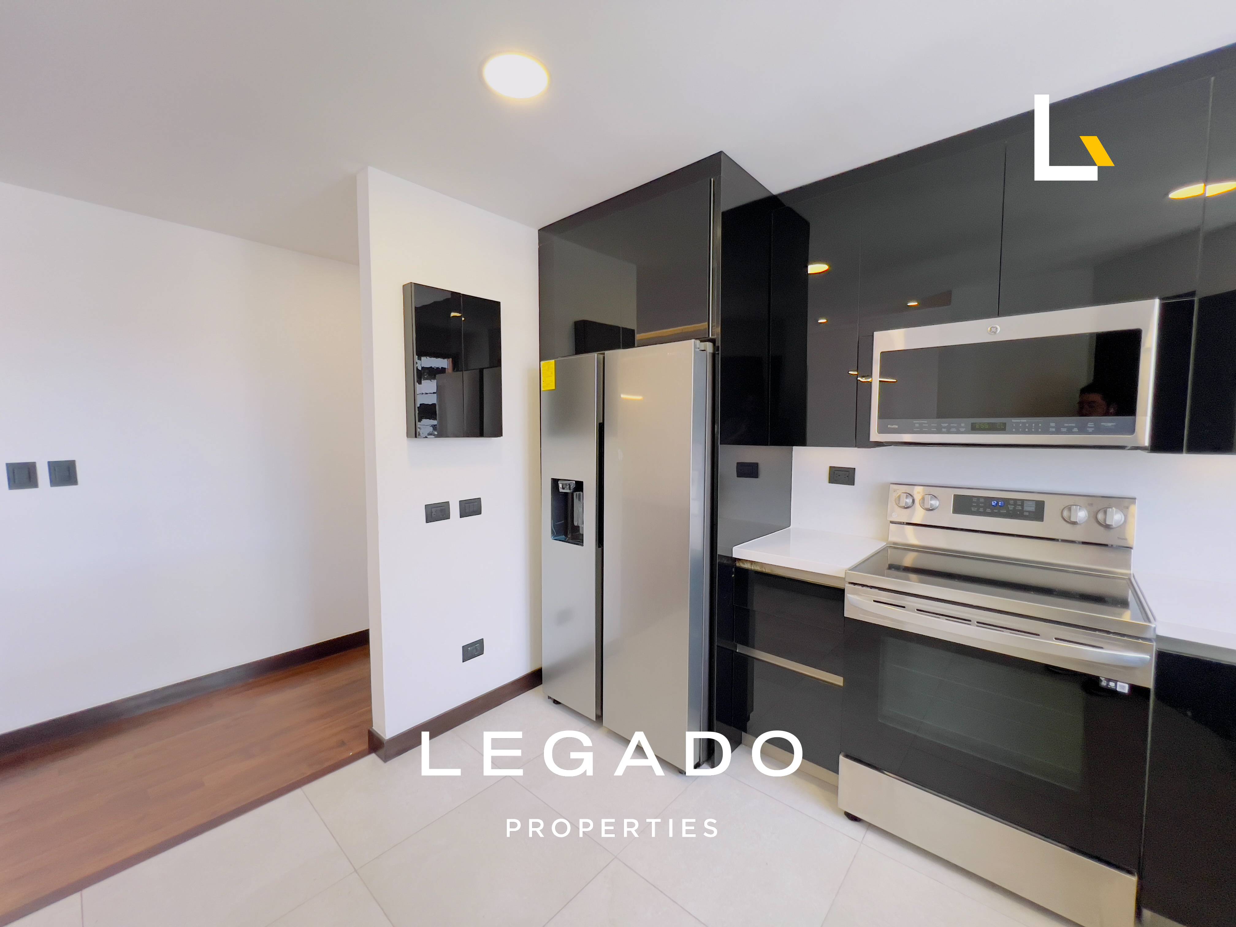 APARTAMENTO ZONA 14 EDIFICIO TORRE QUATTRO