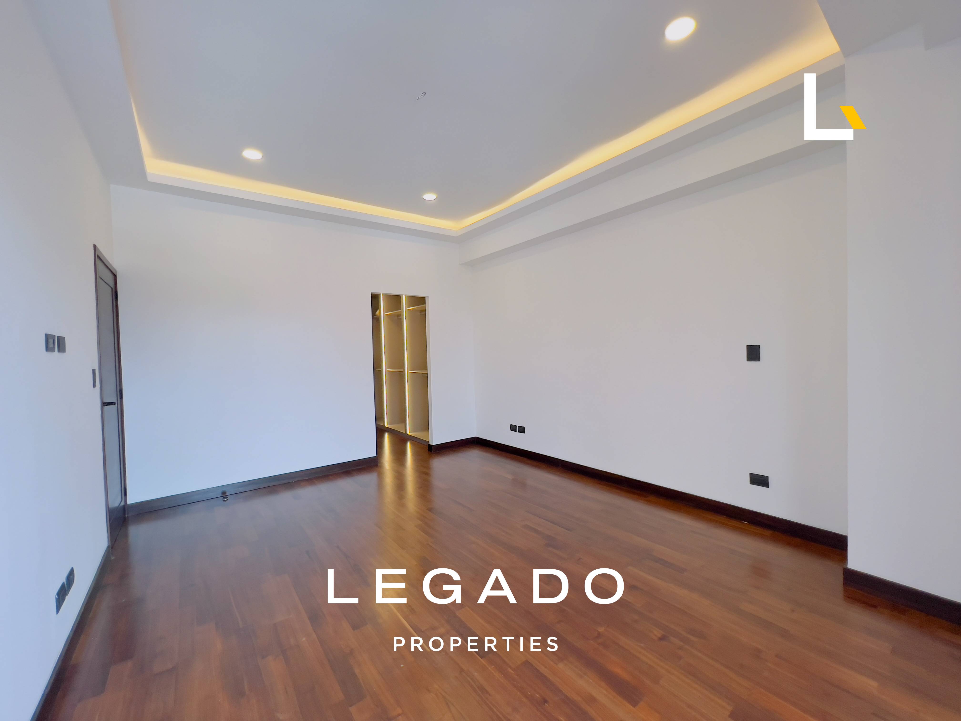 APARTAMENTO ZONA 14 EDIFICIO TORRE QUATTRO
