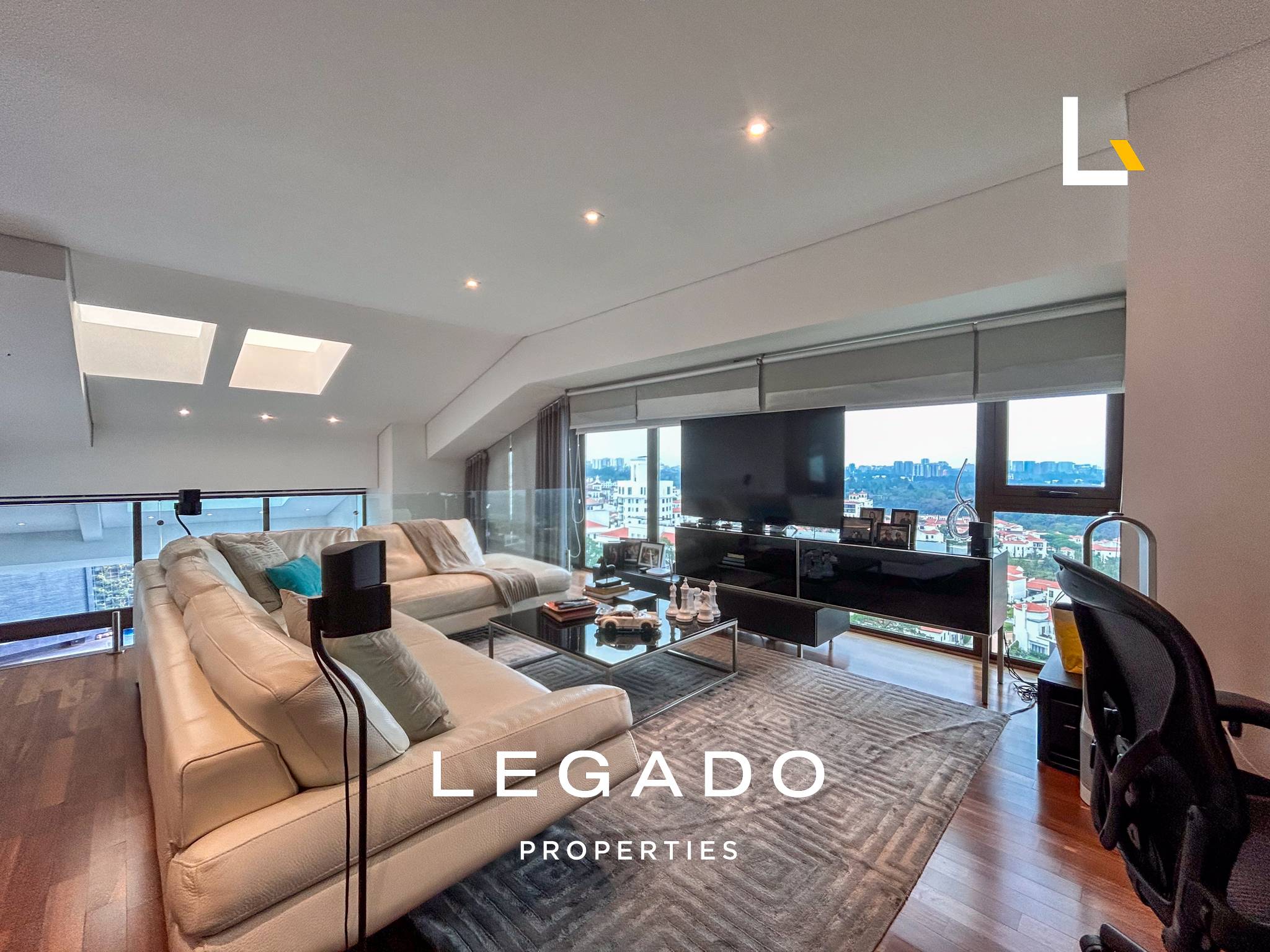 PENTHOUSE, ZONA 16 EDIFICIO VIU CAYALA