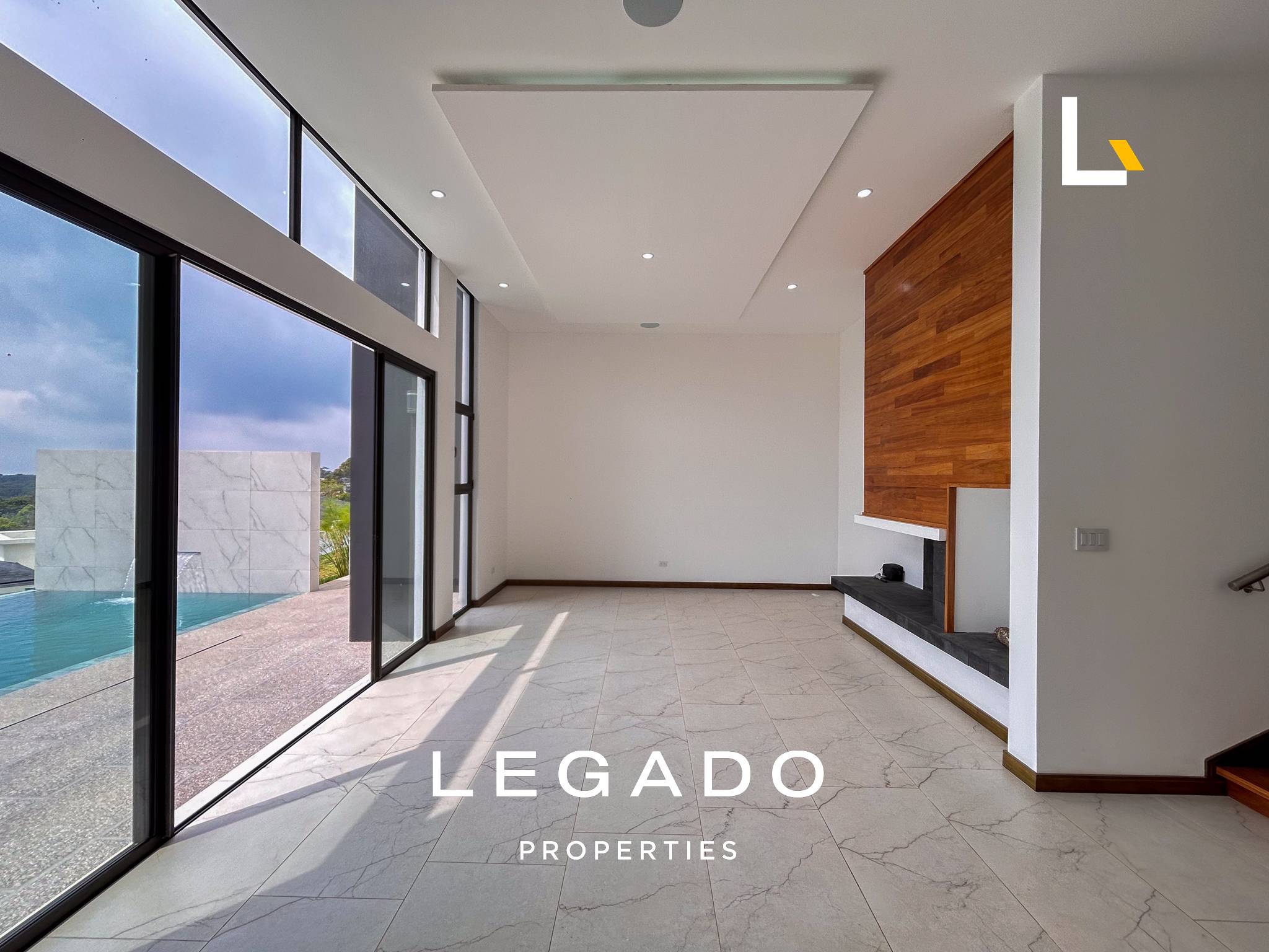 CASA CAES KM 23.6 CONDOMINIO SAUSALITO