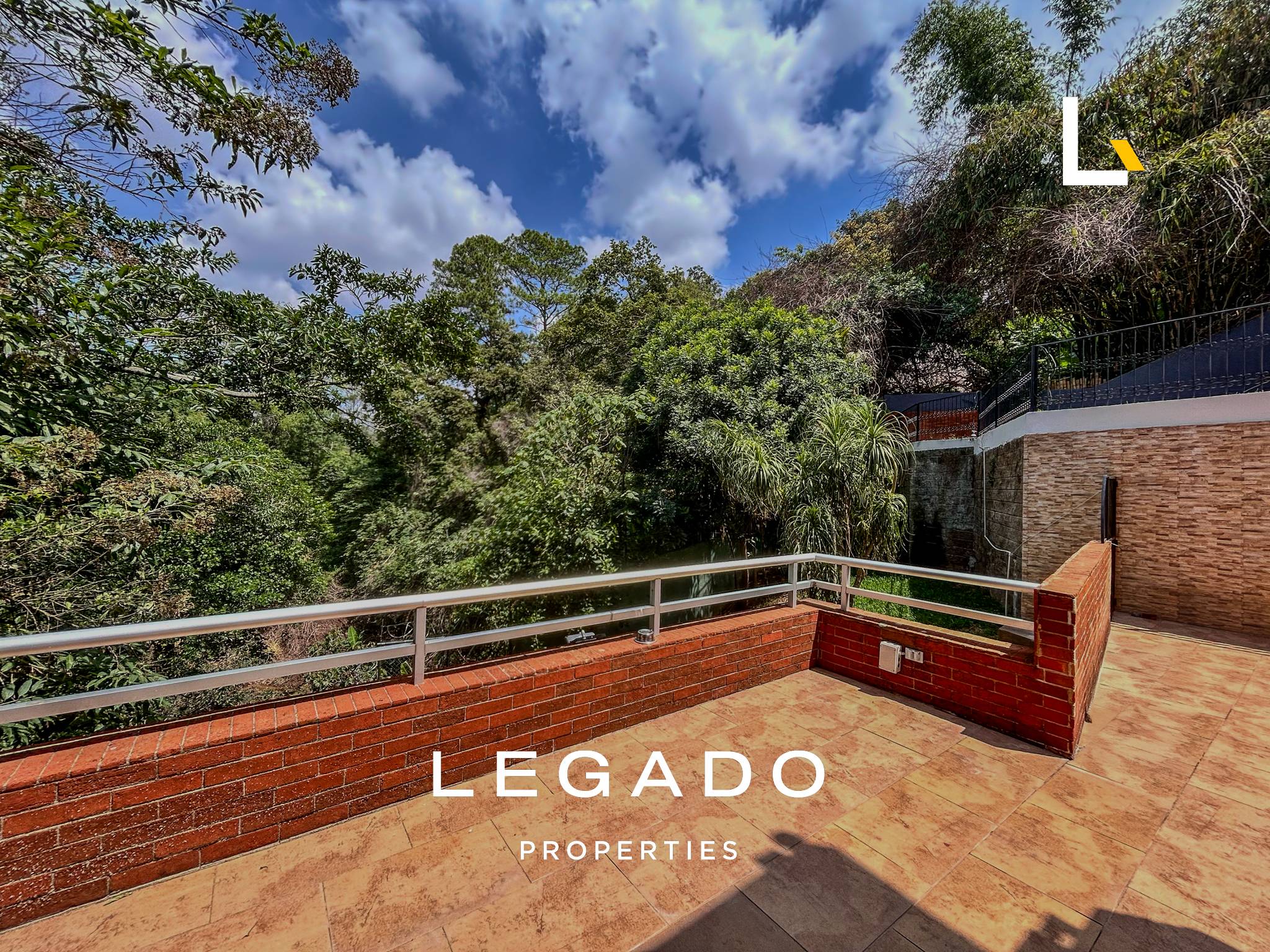 CASA, ZONA 15 VH2, CONDOMINIO LA HONDONADA