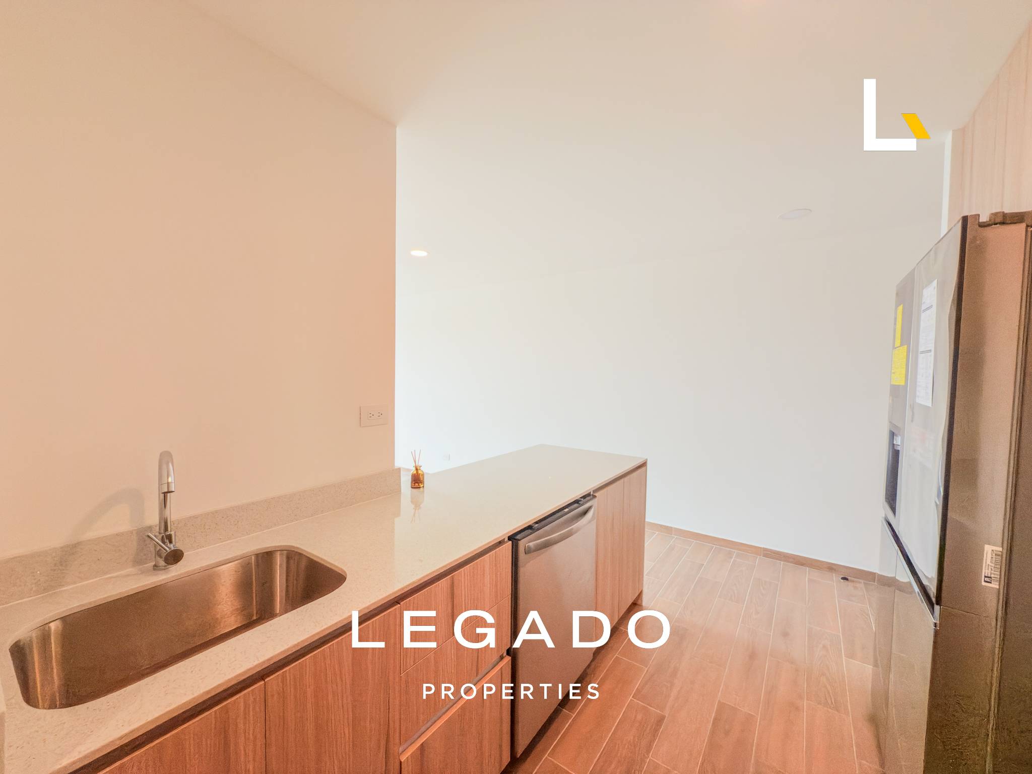 APARTAMENTO, ZONA 14, EDIFICIO PARQUE 14