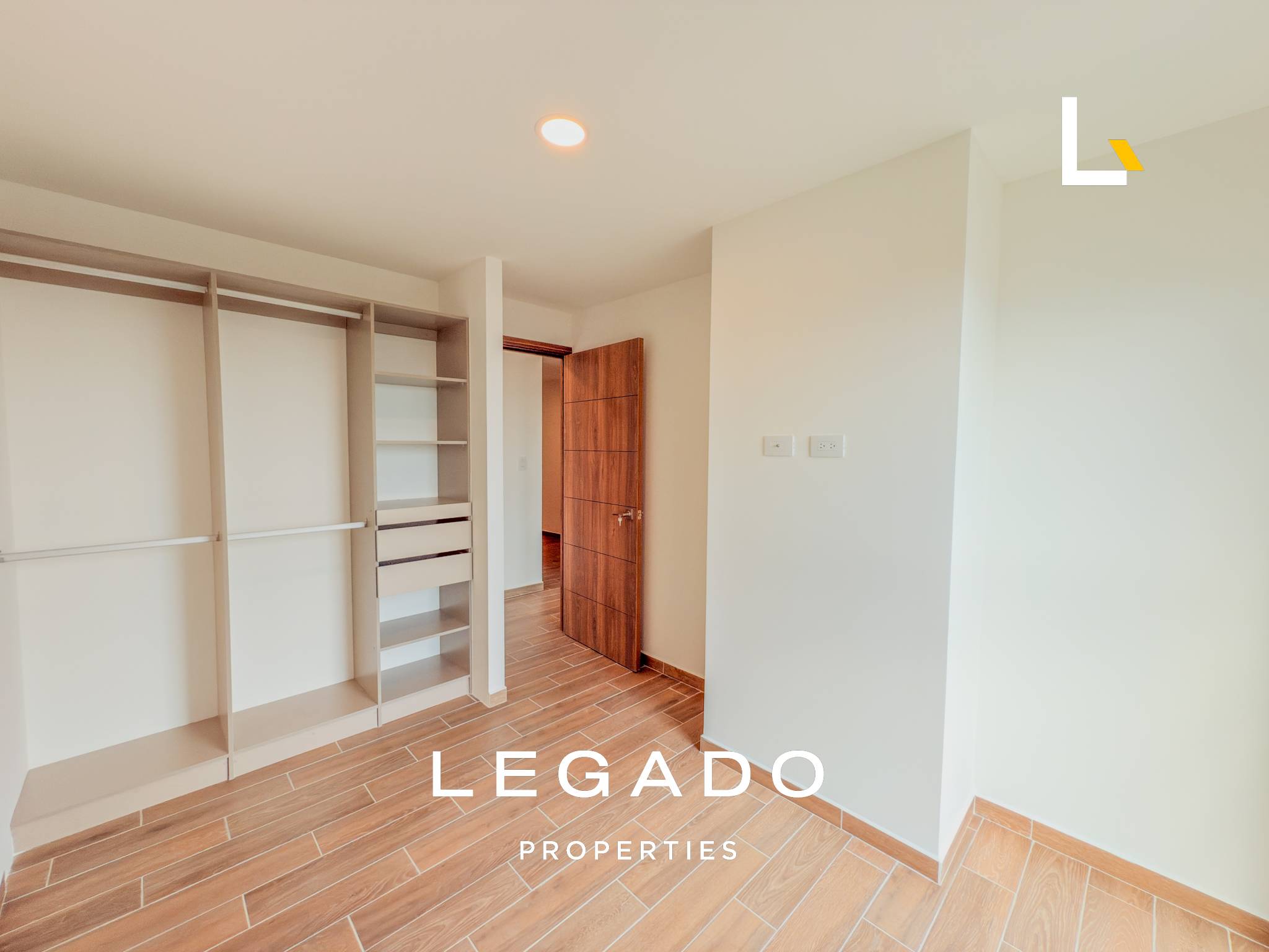 APARTAMENTO, ZONA 14, EDIFICIO PARQUE 14