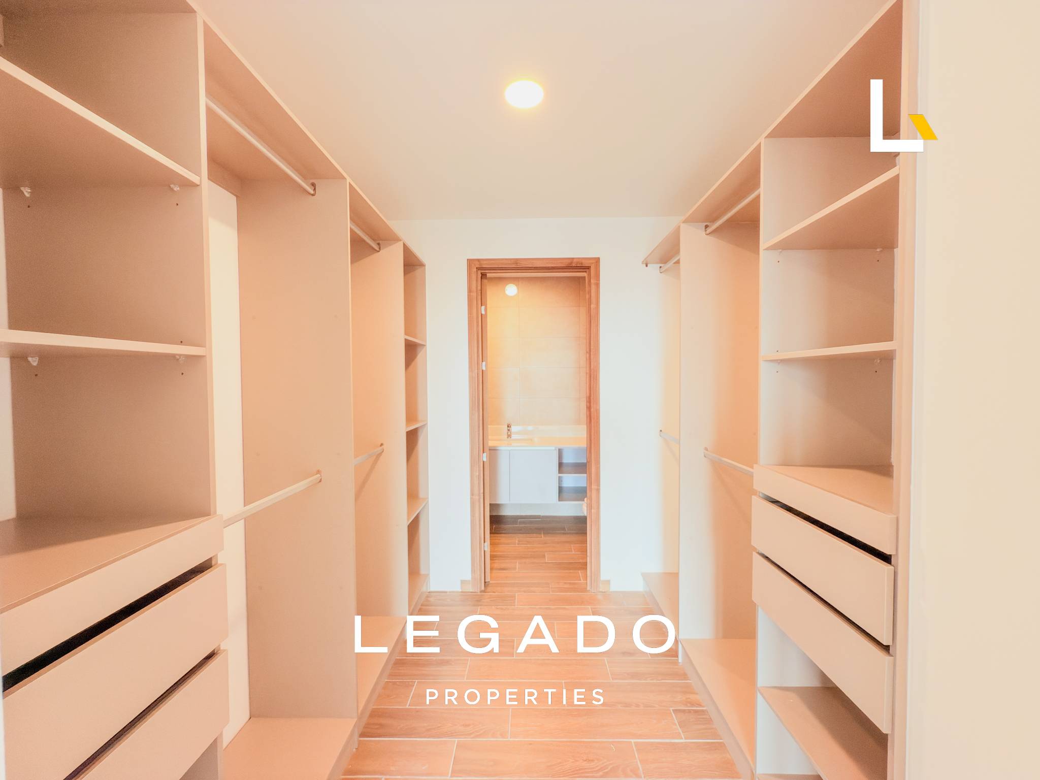 APARTAMENTO, ZONA 14, EDIFICIO PARQUE 14