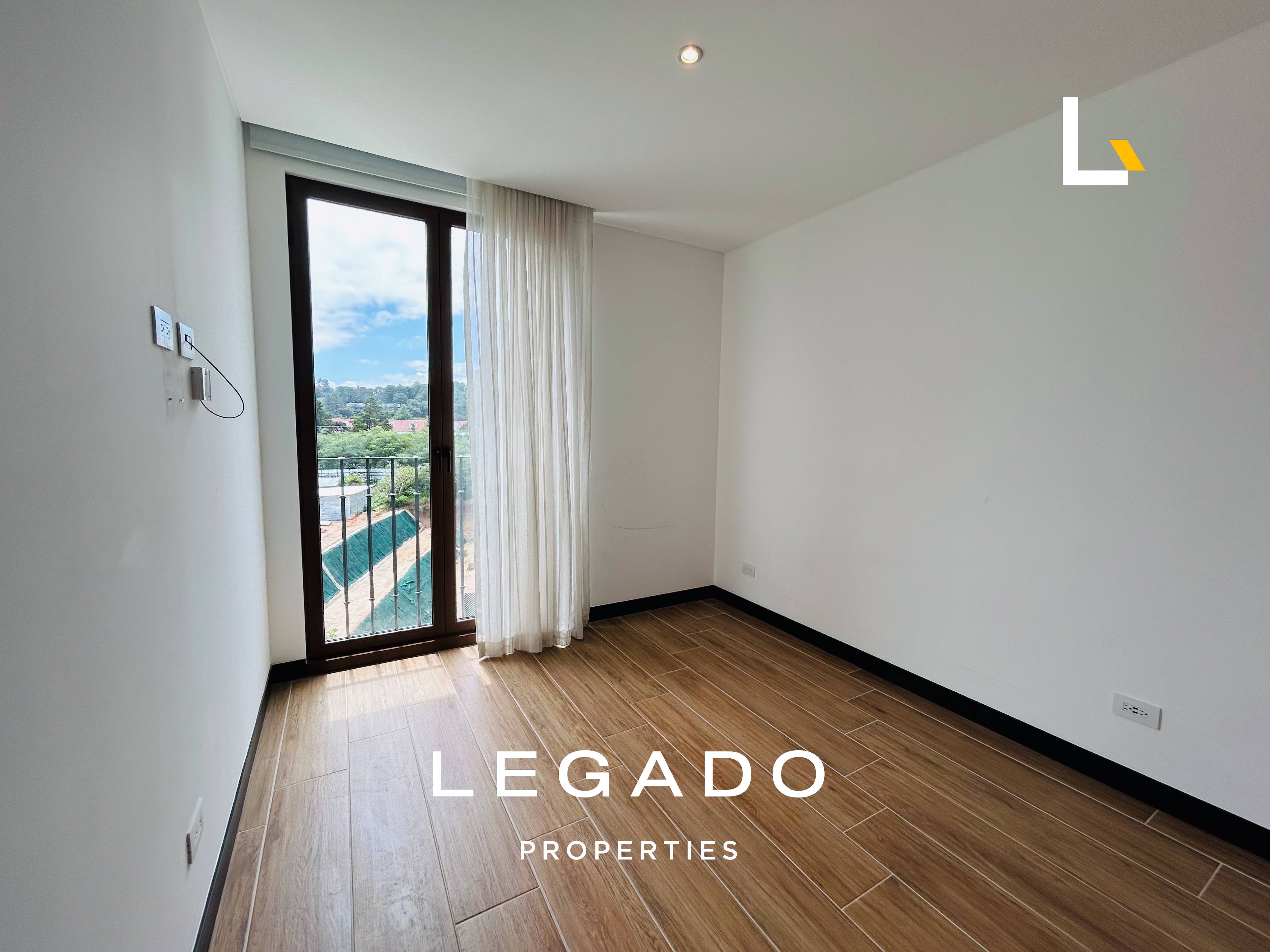 APARTAMENTO, ZONA 16, EDIFICIO LIRIOS DE CAYALÁ