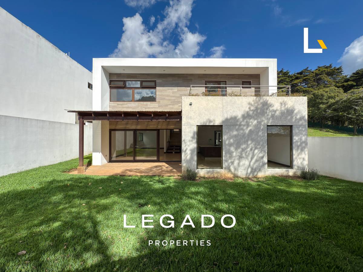 CASA, A 7 MIN DE ZONA 10, CONDOMINIO PORTAL VERDE