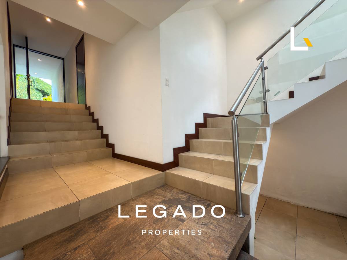 CASA, A 7 MIN DE ZONA 10, CONDOMINIO PORTAL VERDE