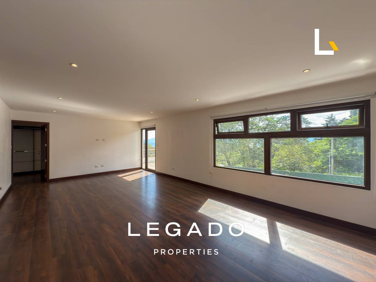 CASA, A 7 MIN DE ZONA 10, CONDOMINIO PORTAL VERDE
