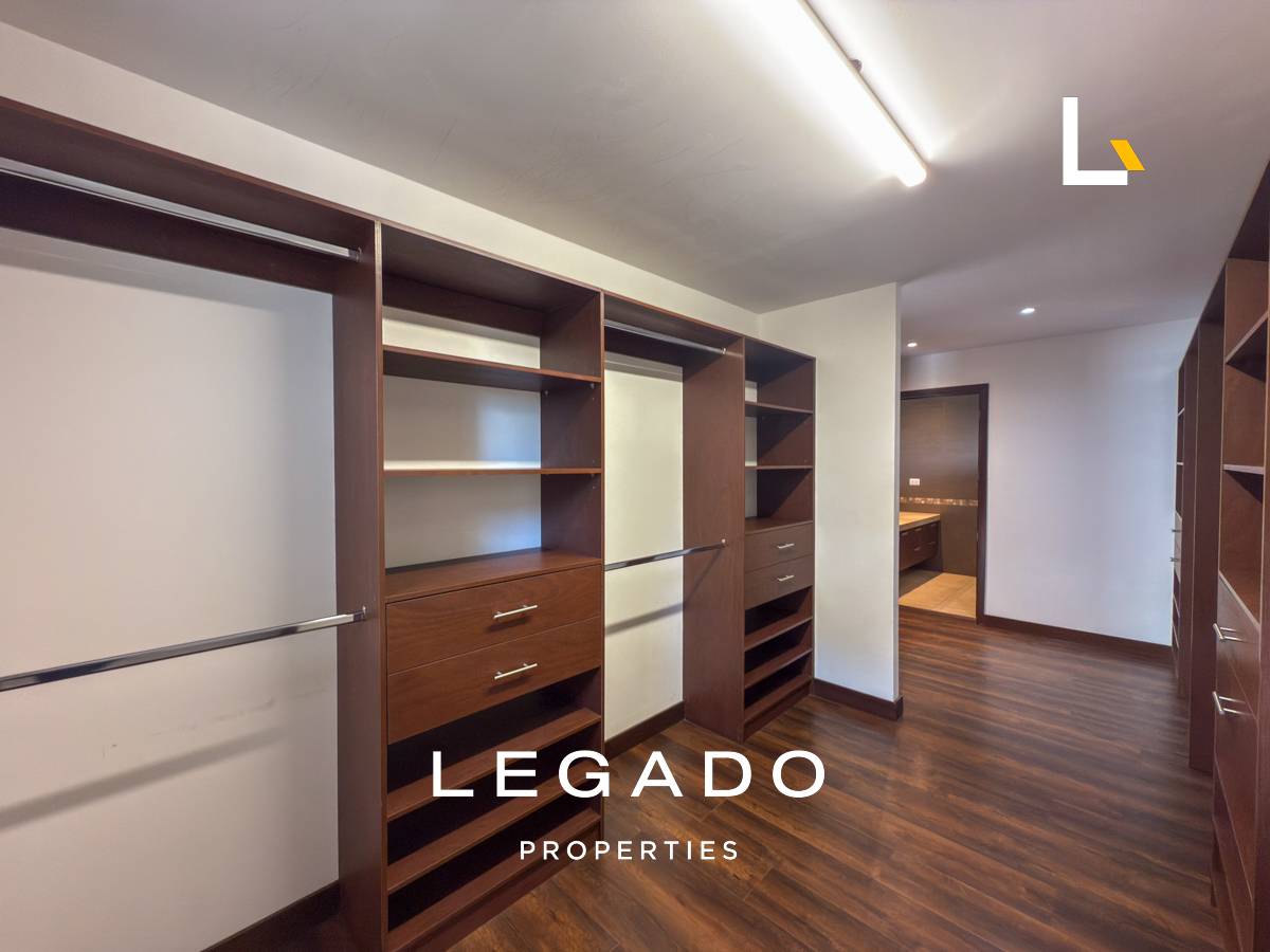 CASA, A 7 MIN DE ZONA 10, CONDOMINIO PORTAL VERDE