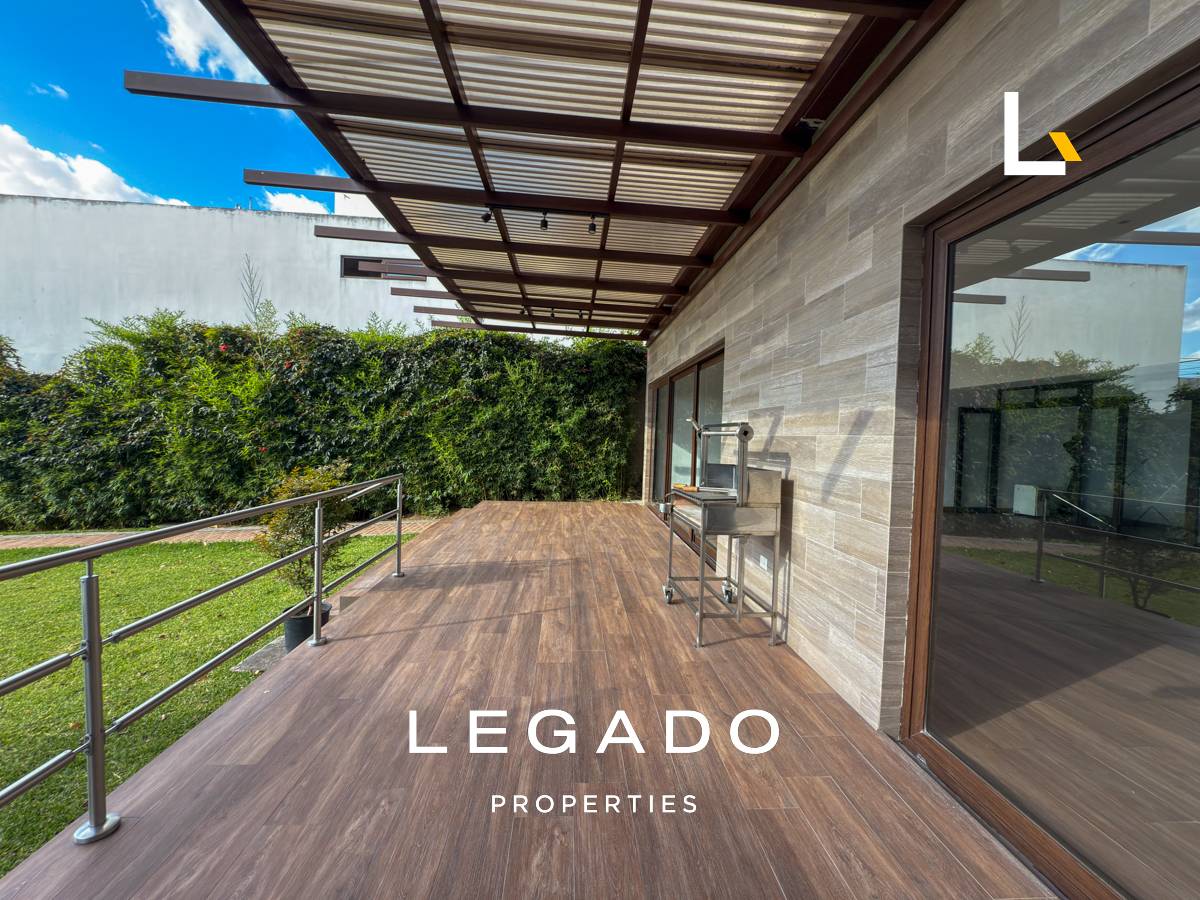 CASA, A 7 MIN DE ZONA 10, CONDOMINIO PORTAL VERDE