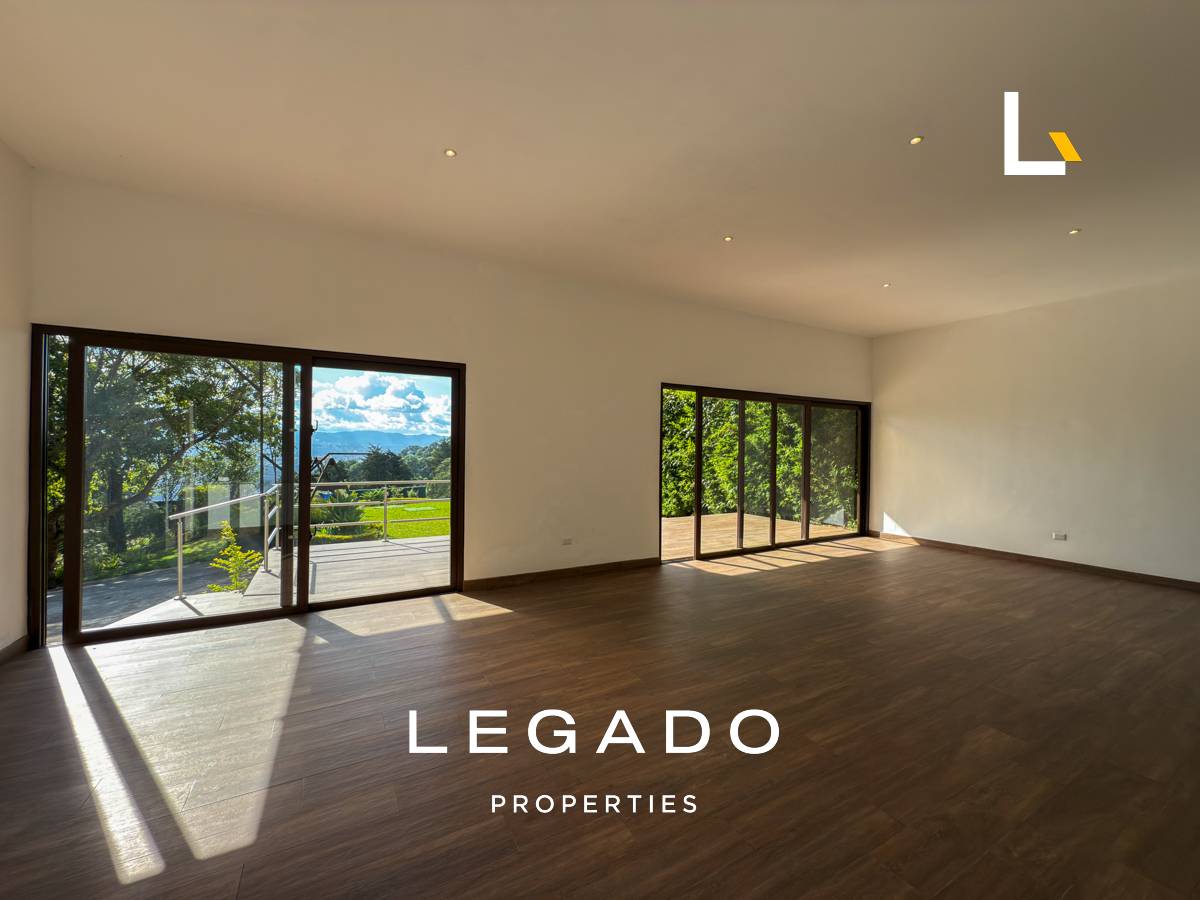 CASA, A 7 MIN DE ZONA 10, CONDOMINIO PORTAL VERDE