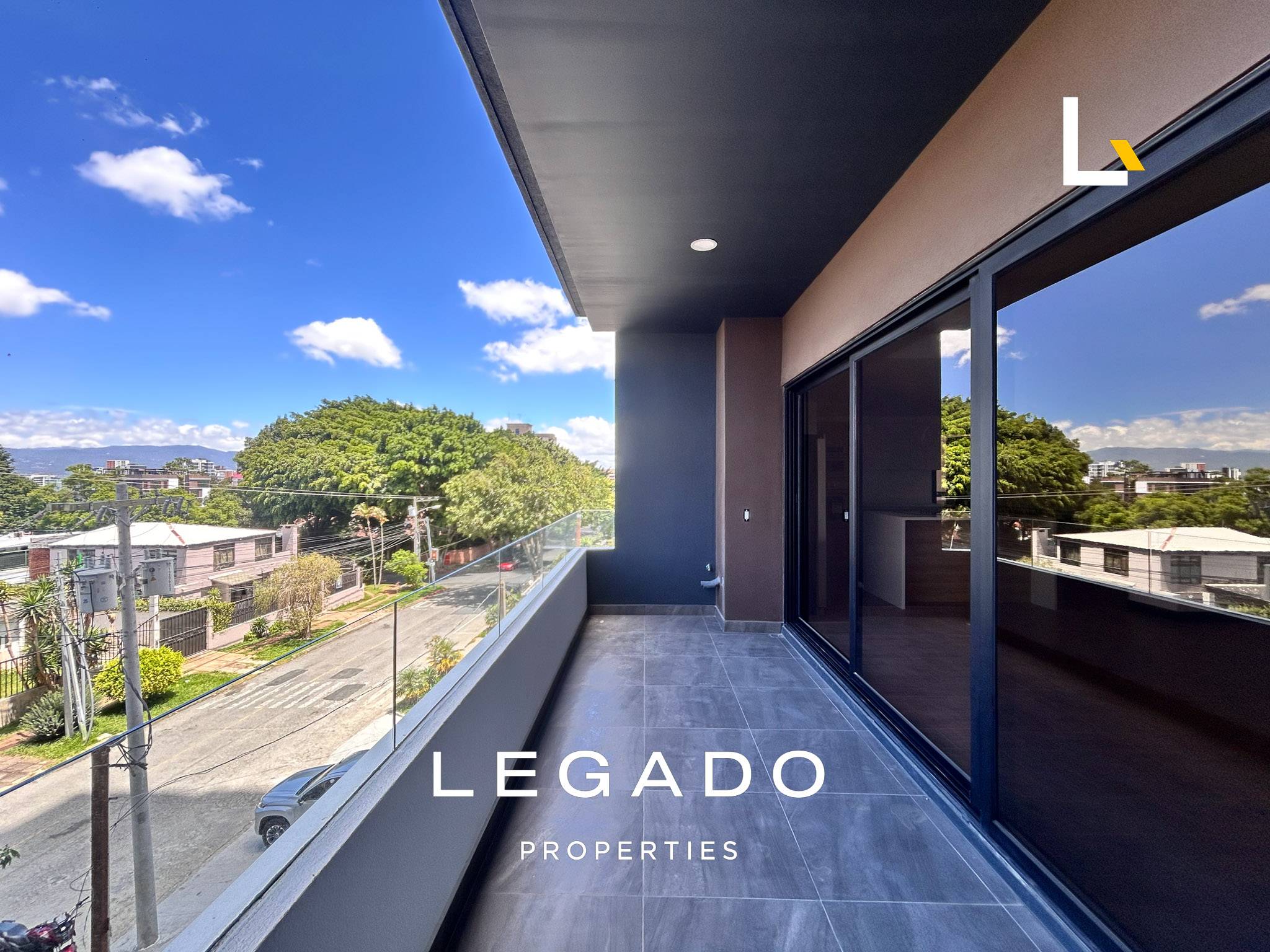 APARTAMENTO ZONA 15, EDIFICIO ALENA