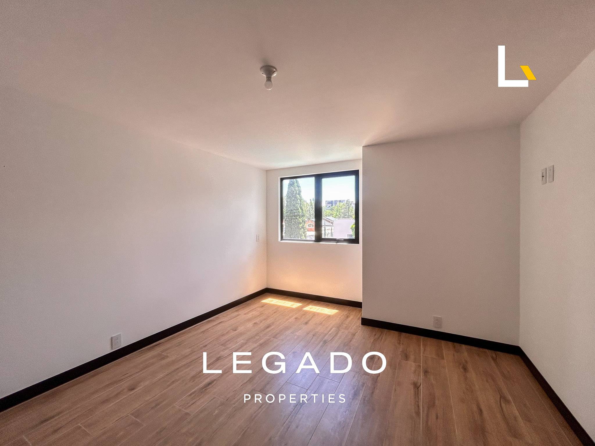 APARTAMENTO ZONA 15, EDIFICIO ALENA