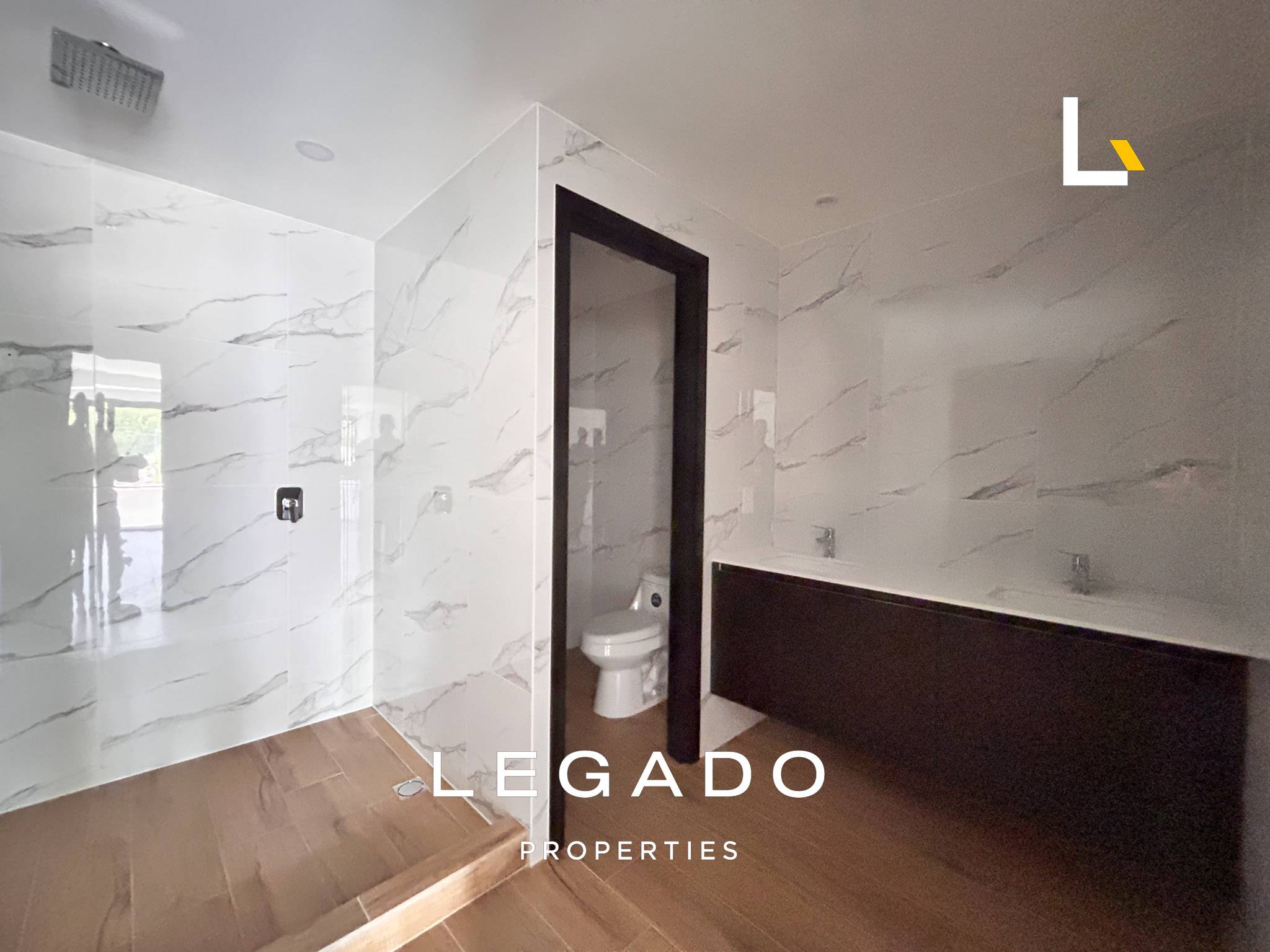 APARTAMENTO ZONA 15, EDIFICIO ALENA