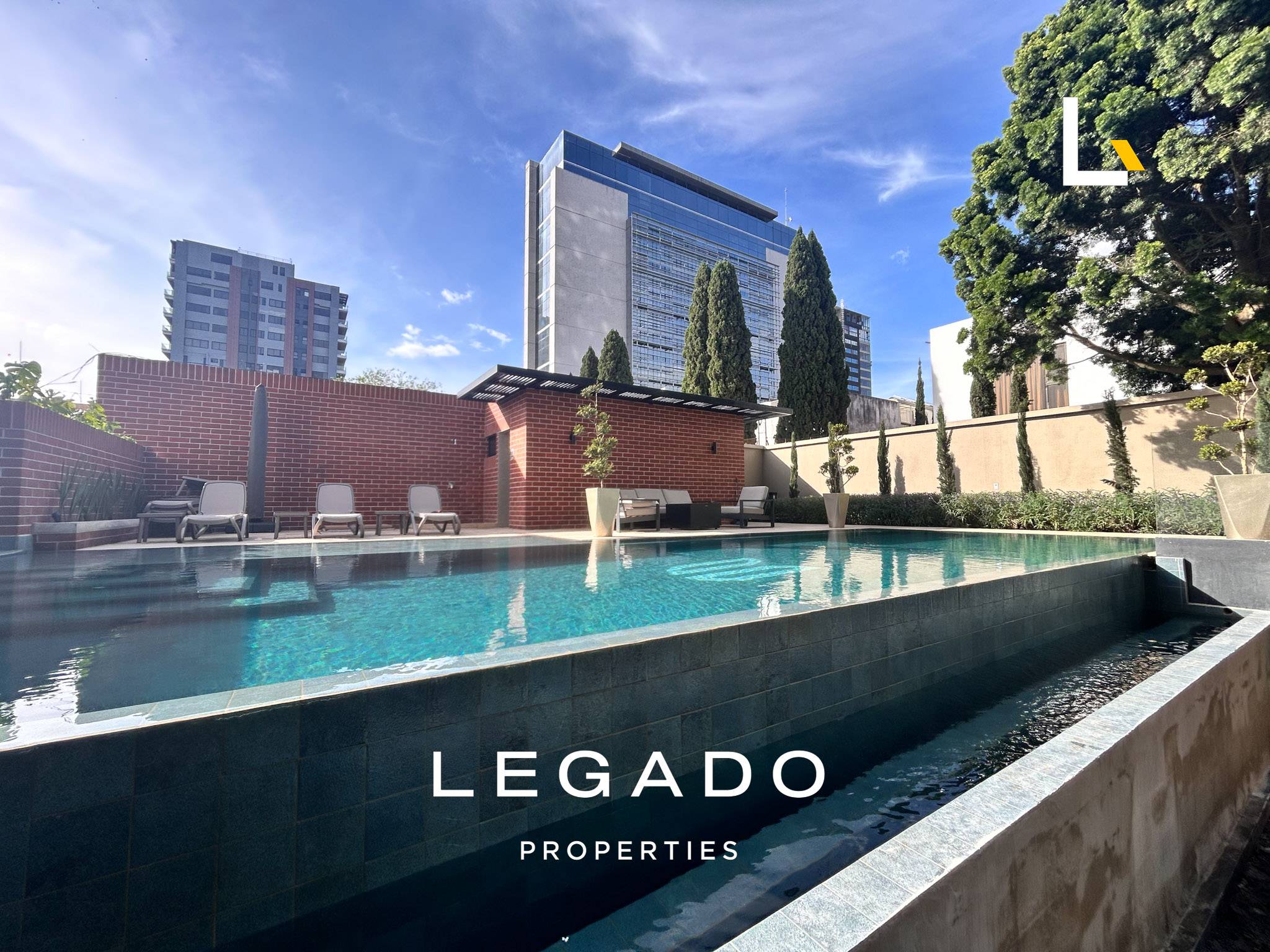 APARTAMENTO ZONA 15, EDIFICIO ALENA