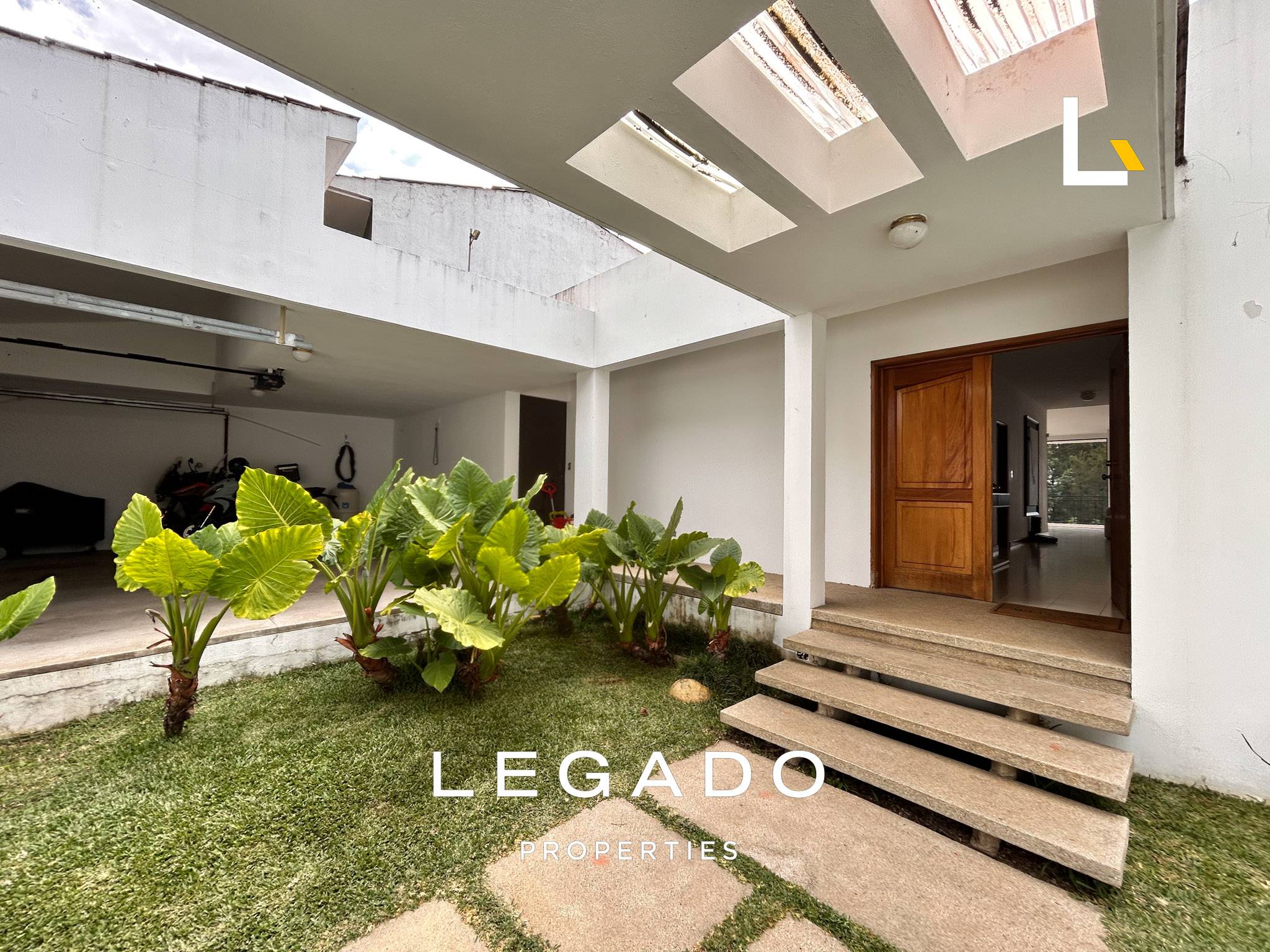 CASA, CAES KM. 8, CONDOMINIO LOMAS ALTAS