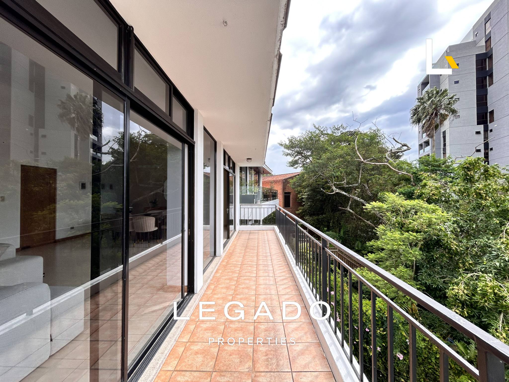 CASA, CAES KM. 8, CONDOMINIO LOMAS ALTAS