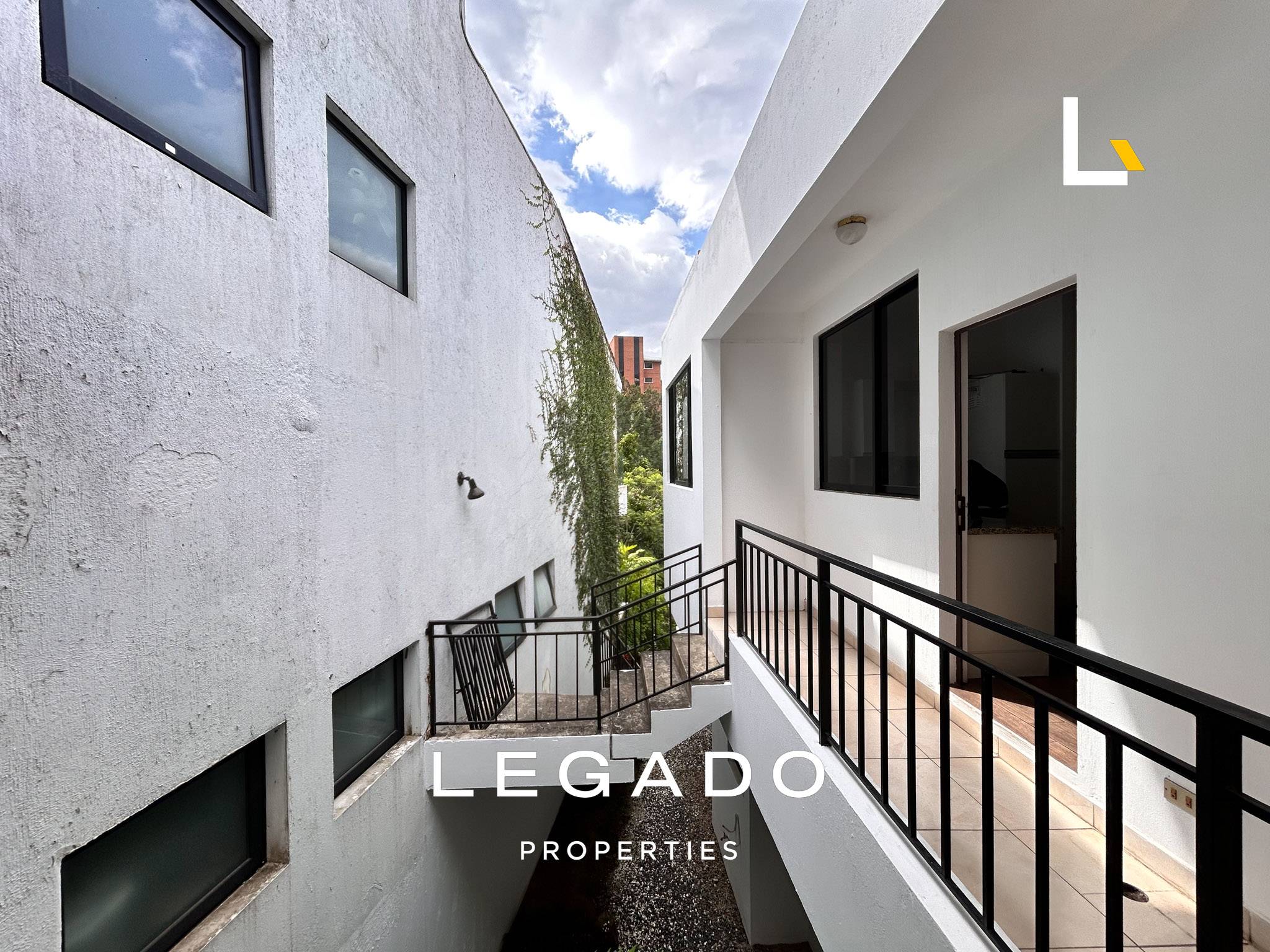 CASA, CAES KM. 8, CONDOMINIO LOMAS ALTAS