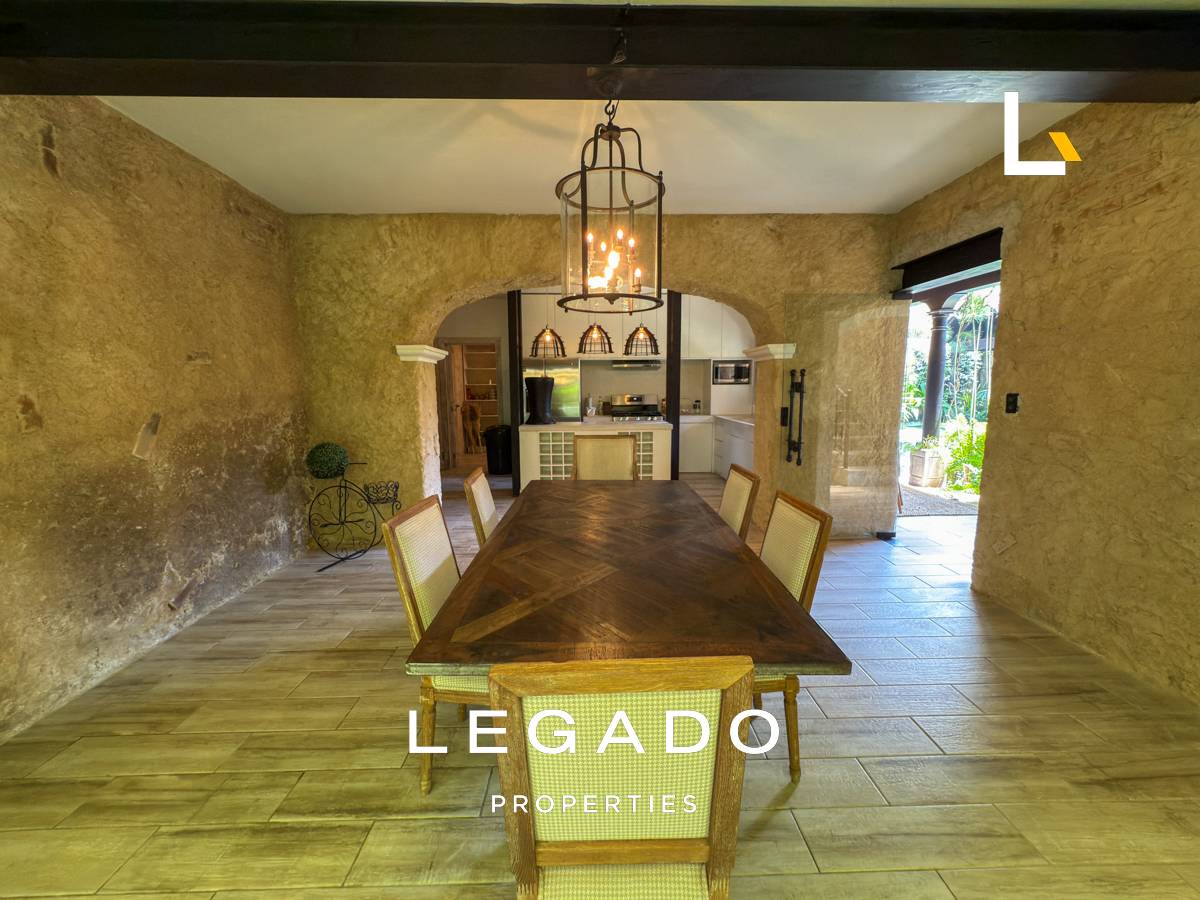 CASA, ANTIGUA GUATEMALA, EN COND. EN STA. CATARINA BOBADILLA 