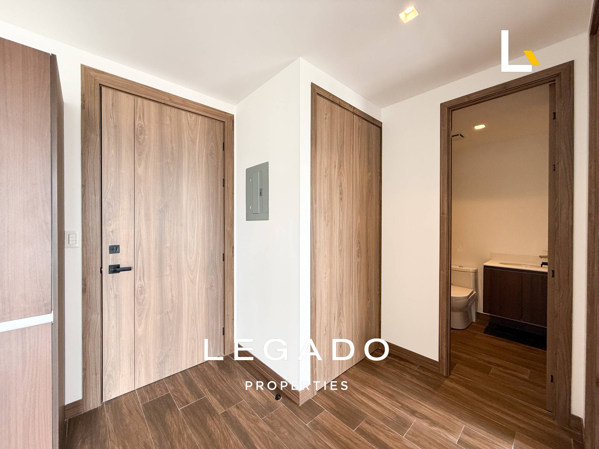 APARTAMENTO, ZONA 15 VH2, EDIFICIO VILA 15