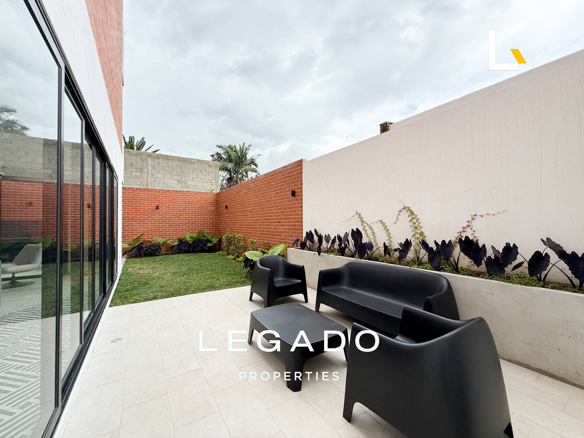 APARTAMENTO, ZONA 15 VH2, EDIFICIO VILA 15