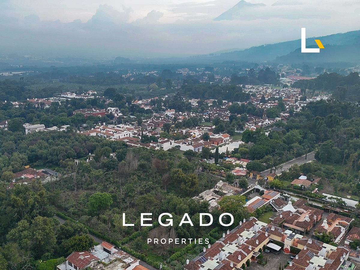 TERRENO, ANTIGUA GUATEMALA