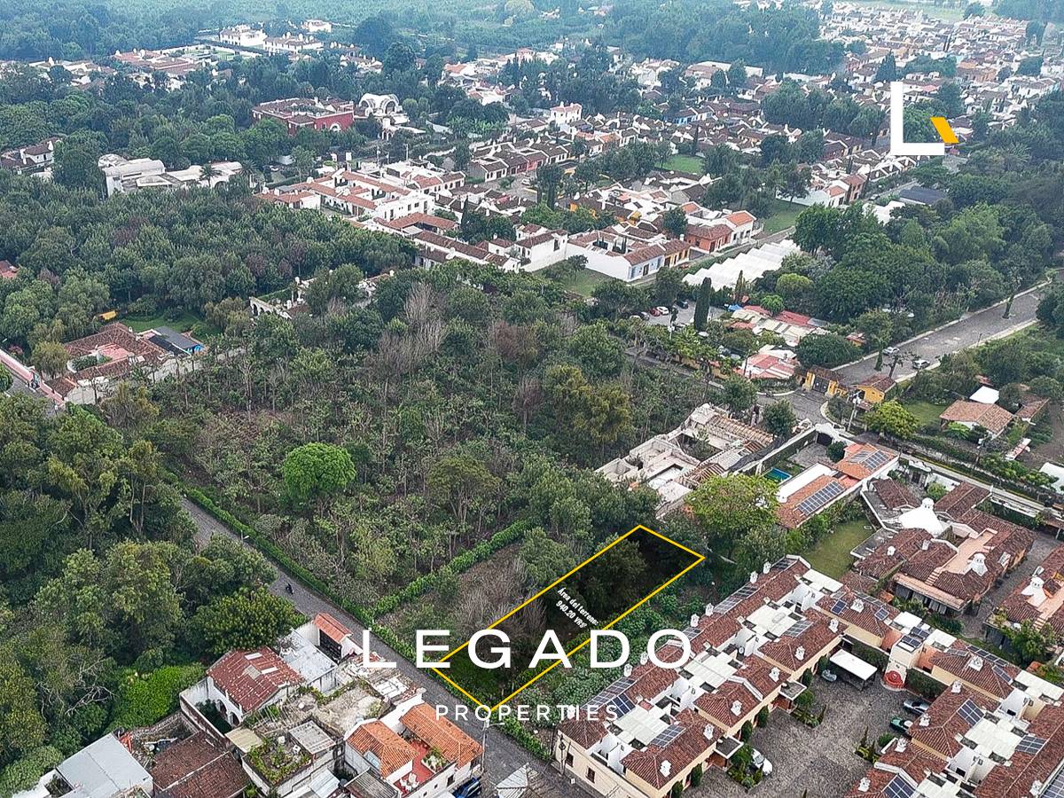 TERRENO, ANTIGUA GUATEMALA