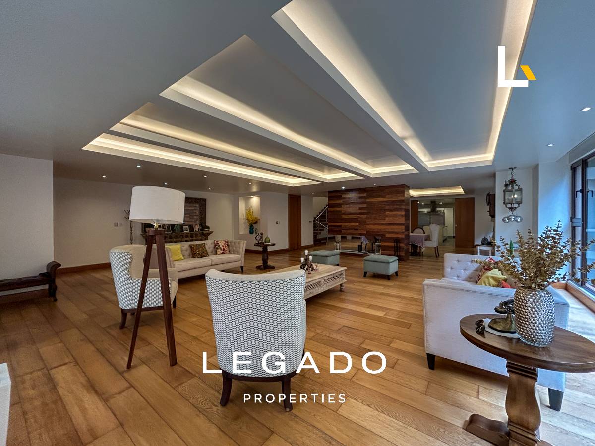 CASA, ZONA 14, EDIFICIO NOVO