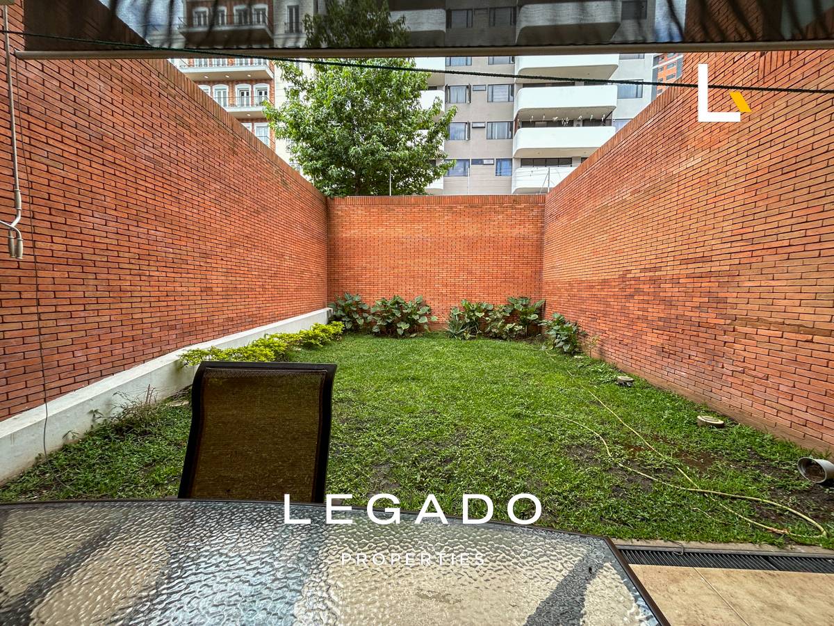 CASA, ZONA 14, EDIFICIO NOVO