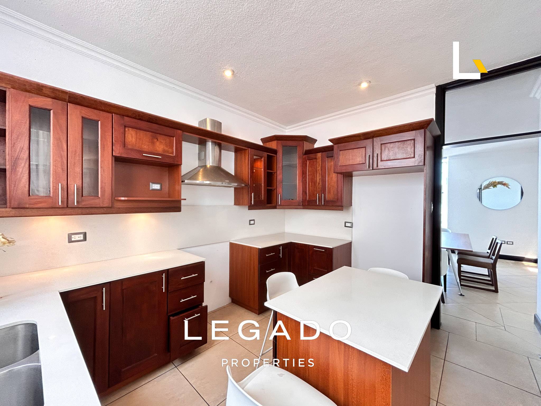CASA, CAES, CONDOMINIO LA MIRADA