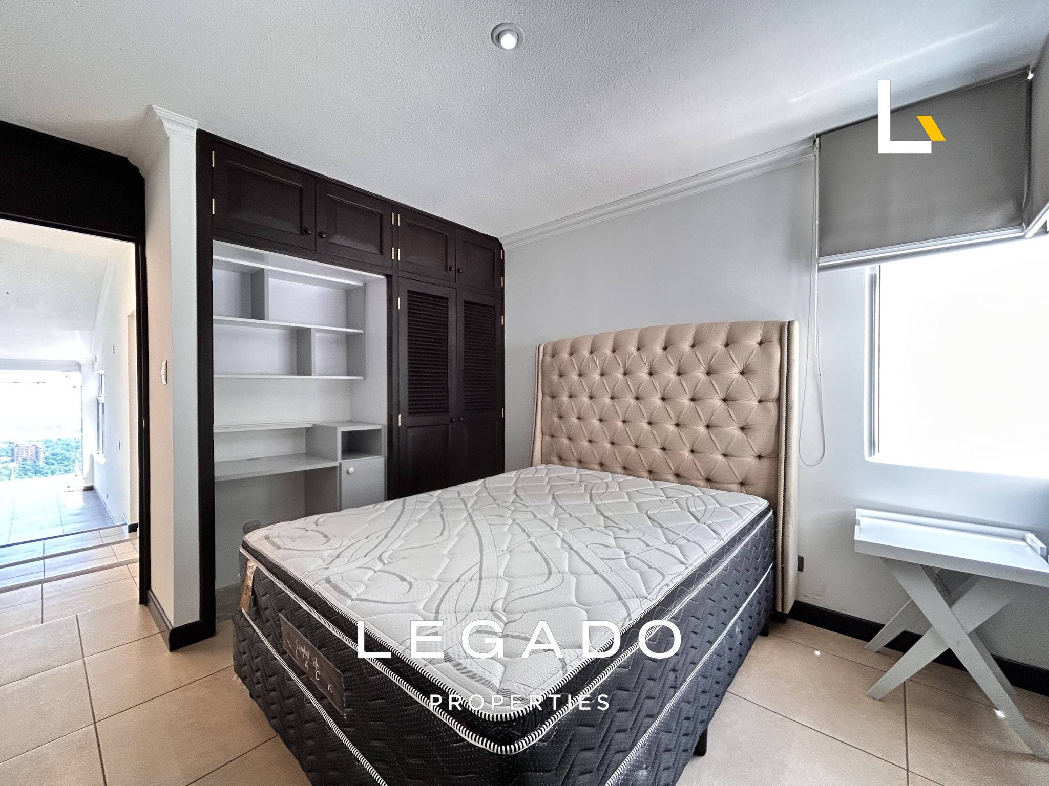 CASA, CAES, CONDOMINIO LA MIRADA