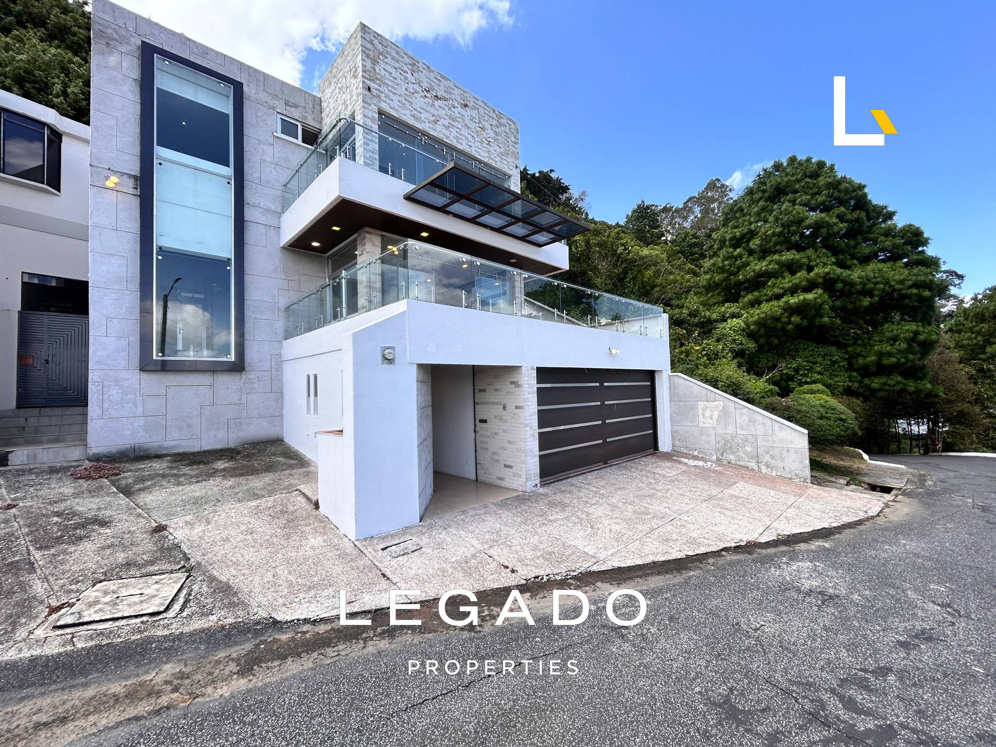 CASA, CAES, CONDOMINIO LA MIRADA