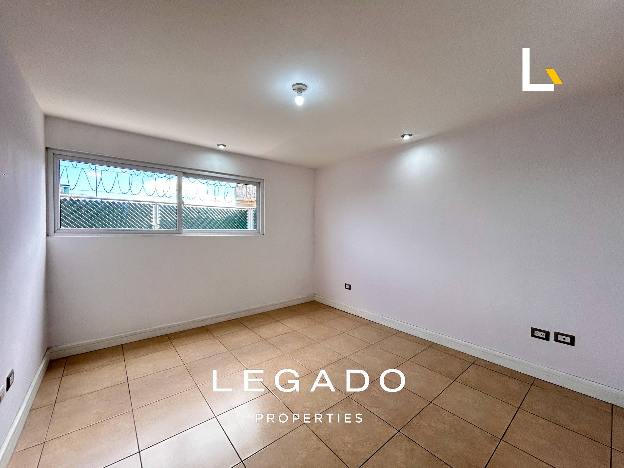 CASA, ZONA 16, CONDOMINIO EXPLANADA CAYALÁ
