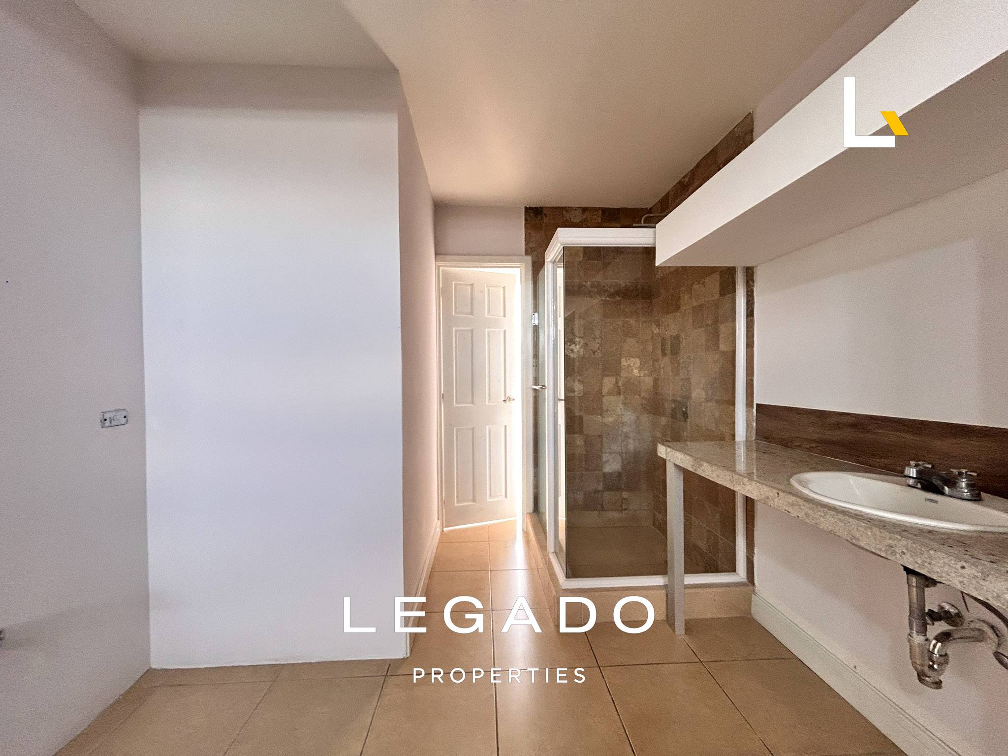 CASA, ZONA 16, CONDOMINIO EXPLANADA CAYALÁ