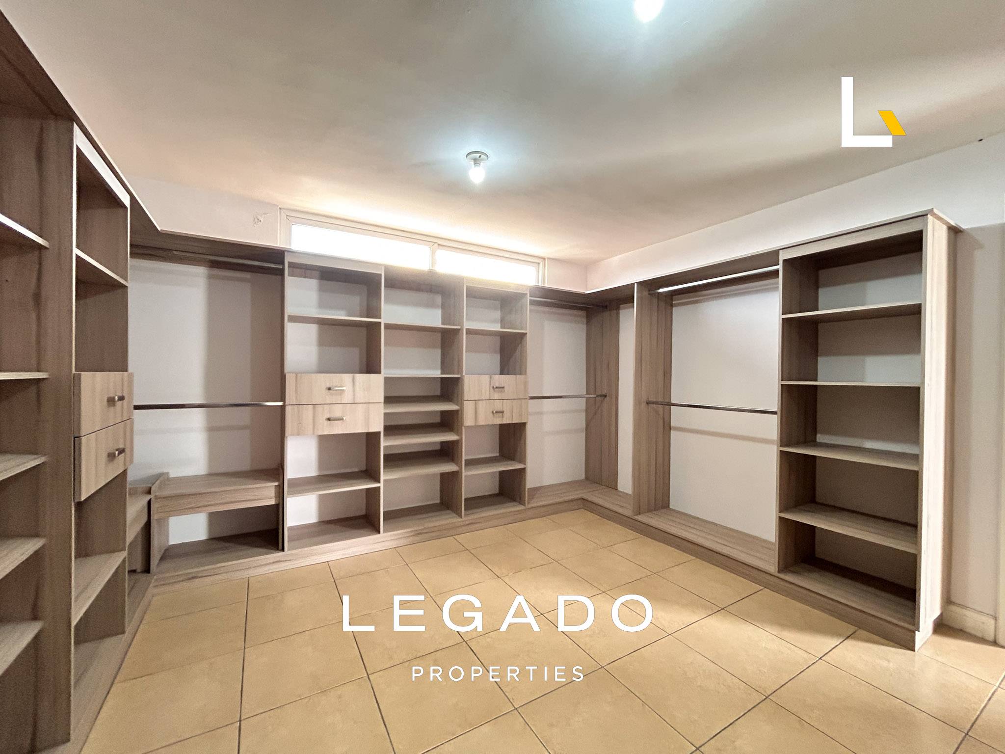 CASA, ZONA 16, CONDOMINIO EXPLANADA CAYALÁ
