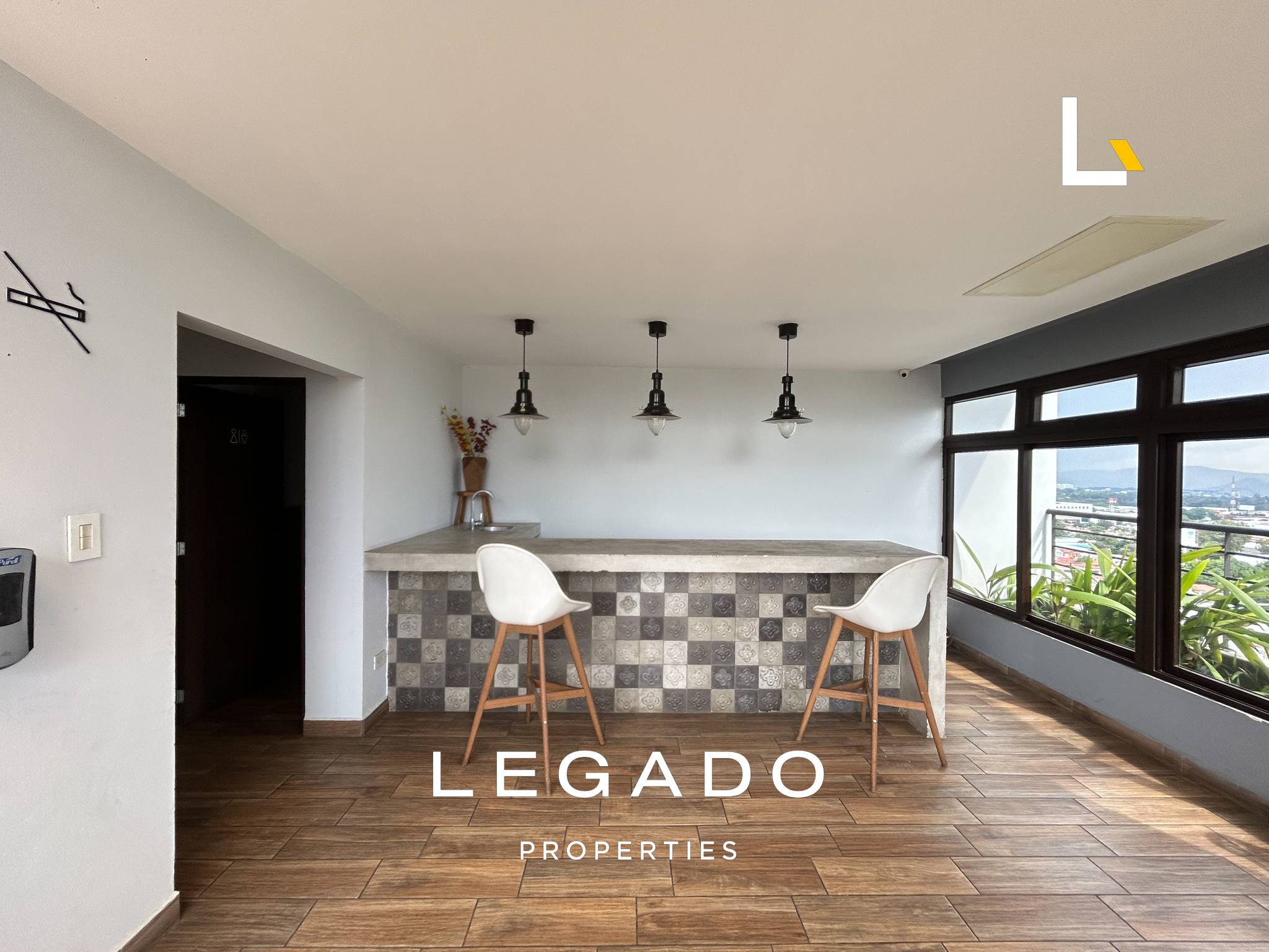 APARTAMENTO ZONA 11, EDIFICIO BALMES 47