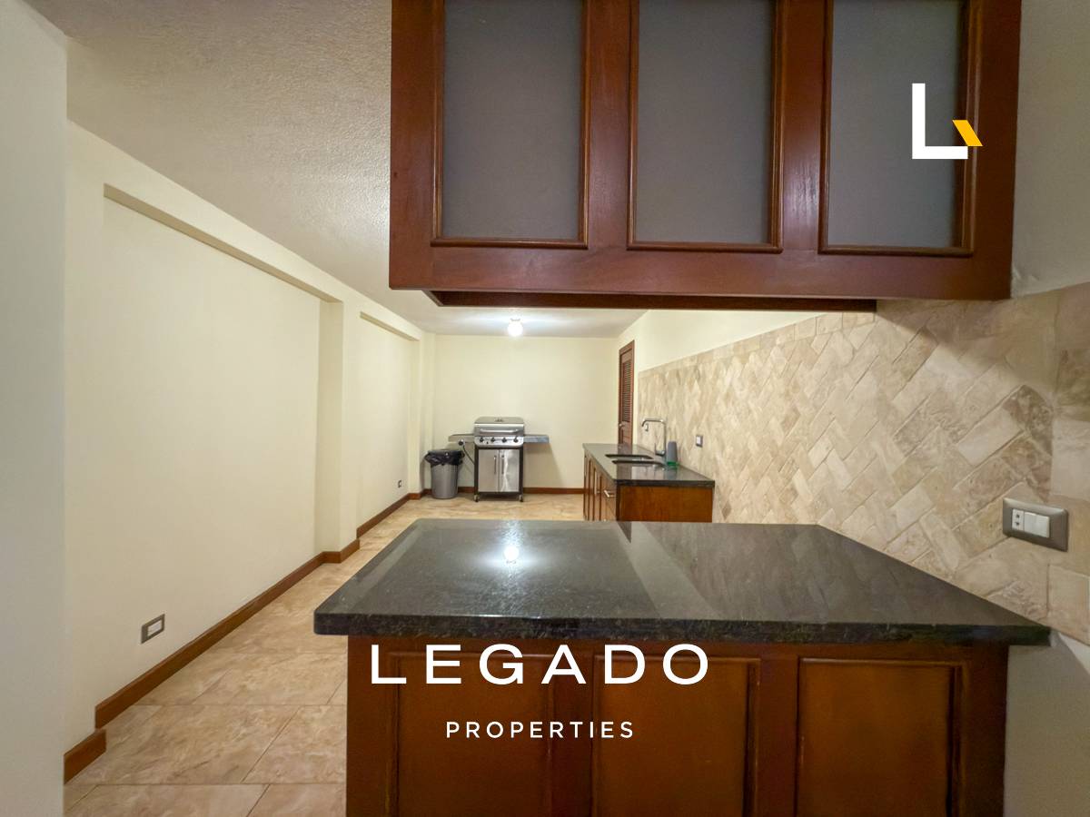 APARTAMENTO, ZONA 15, EDIFICIO CASA ALHAMBRA