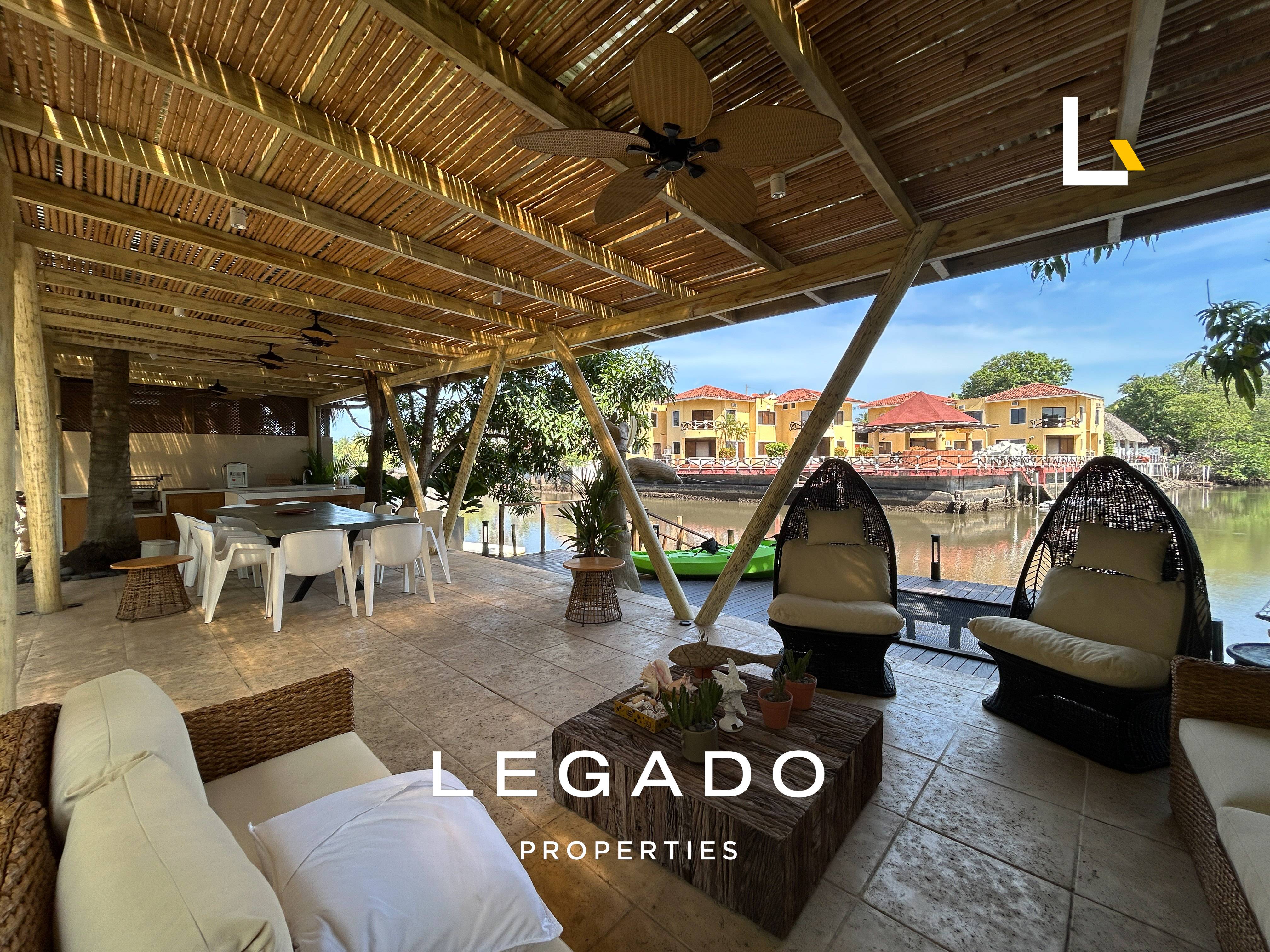 CASA CONDOMINIO LIKIN,