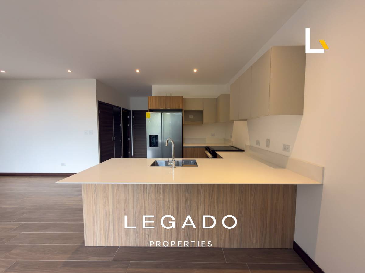 APARTAMENTO ZONA 15, EDIFICIO SPAZIO