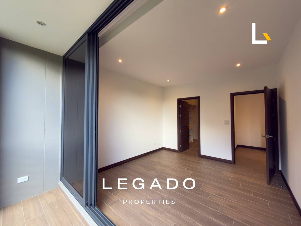 APARTAMENTO ZONA 15, EDIFICIO SPAZIO