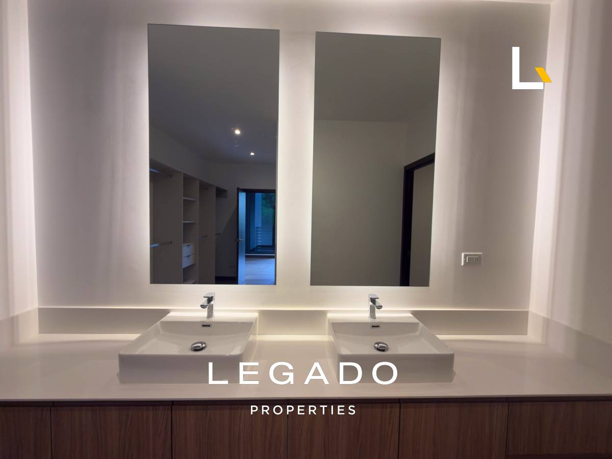 APARTAMENTO ZONA 15, EDIFICIO SPAZIO