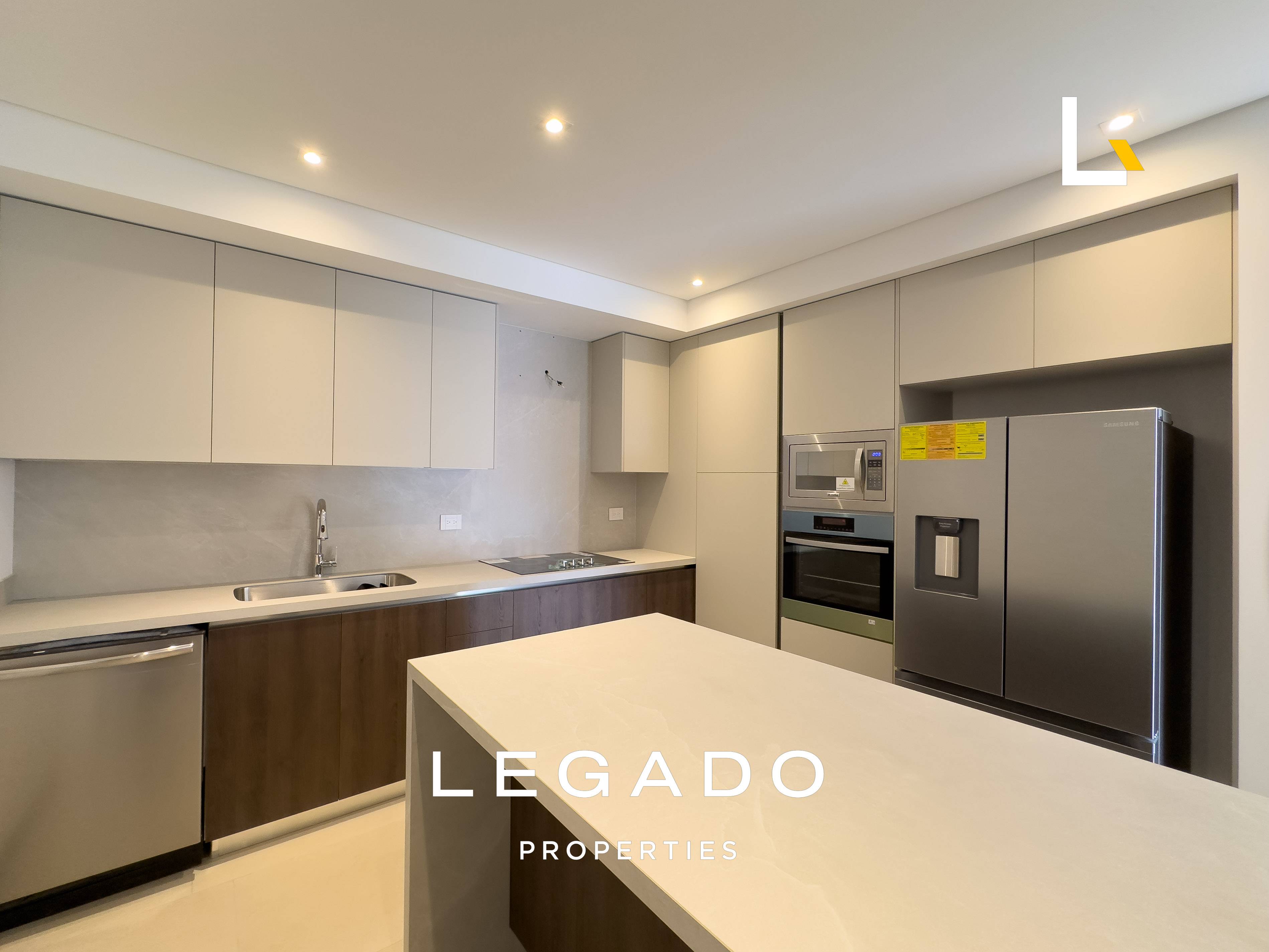 APARTAMENTO ZONA 15 VH2, EDIFICIO AZORES