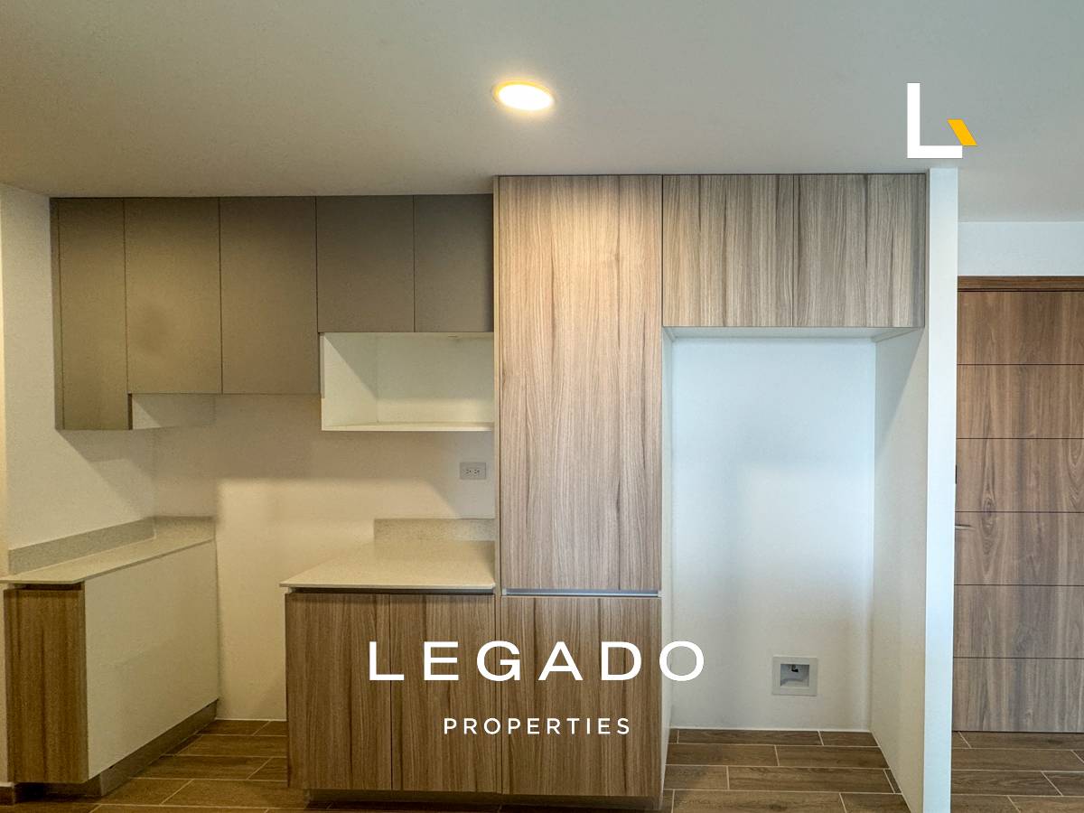 APARTAMENTO ZONA 14, EDIFICIO PARQUE 14