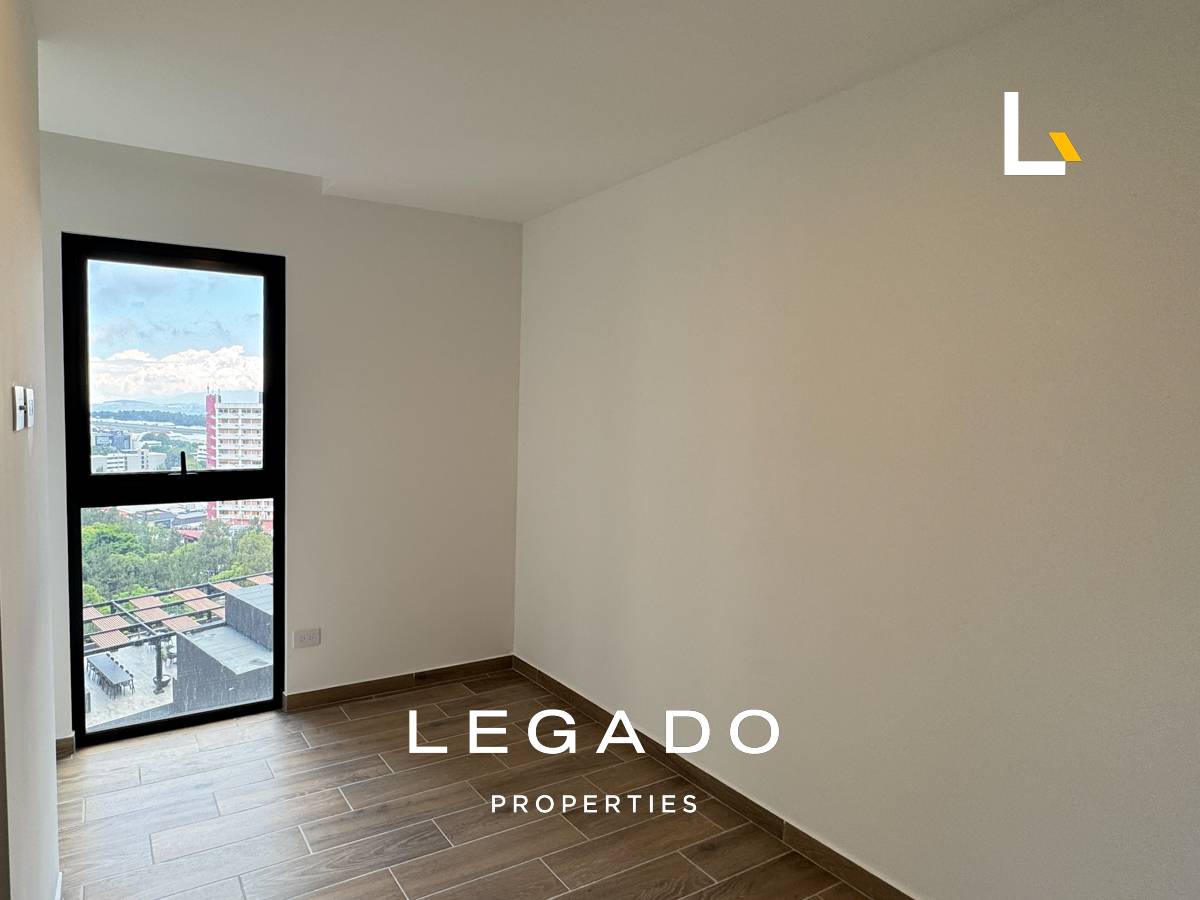 APARTAMENTO ZONA 14, EDIFICIO PARQUE 14