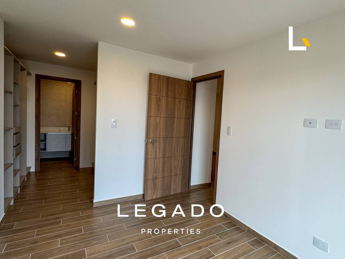 APARTAMENTO ZONA 14, EDIFICIO PARQUE 14