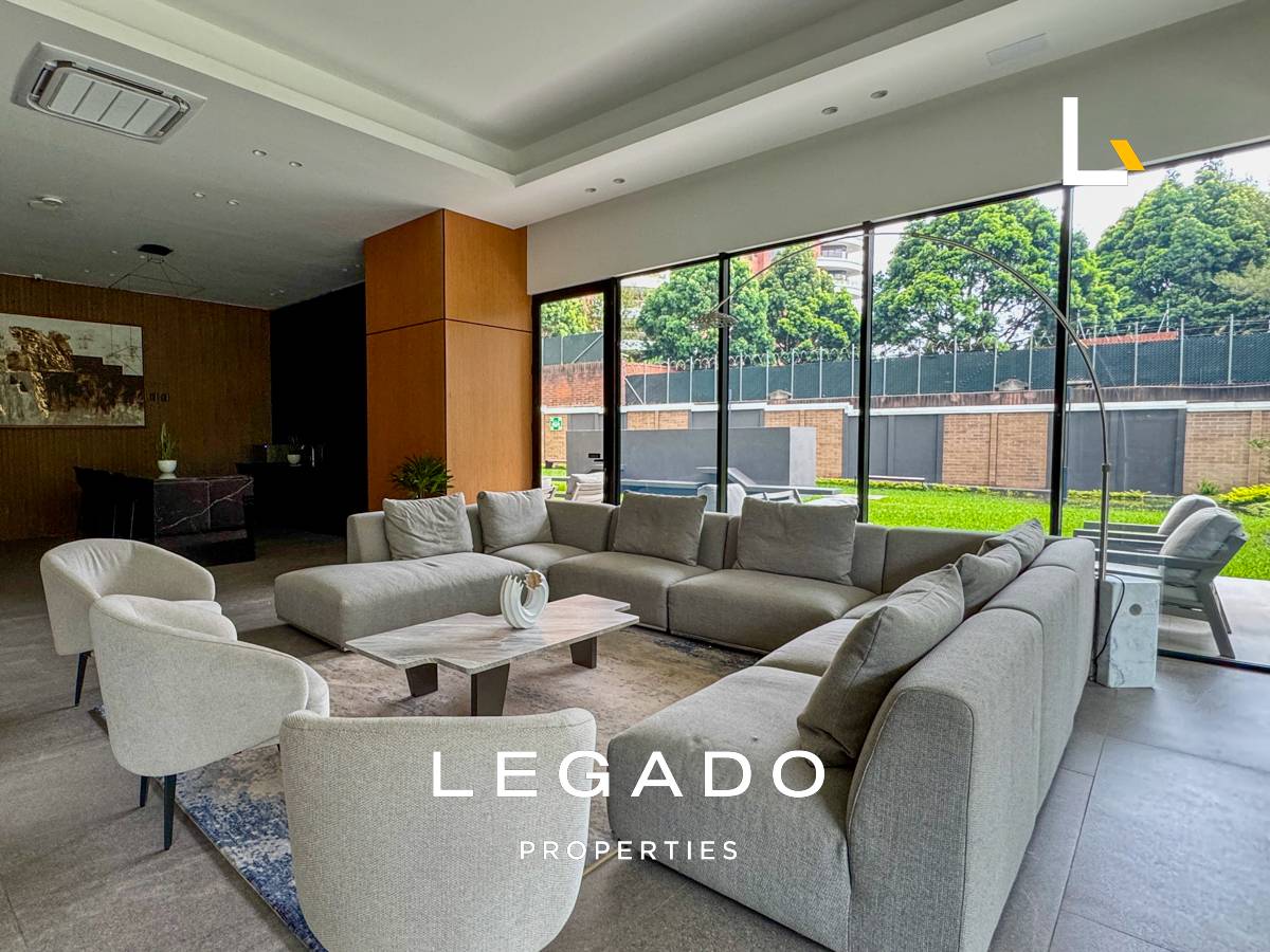 APARTAMENTO ZONA 14, EDIFICIO PARQUE 14
